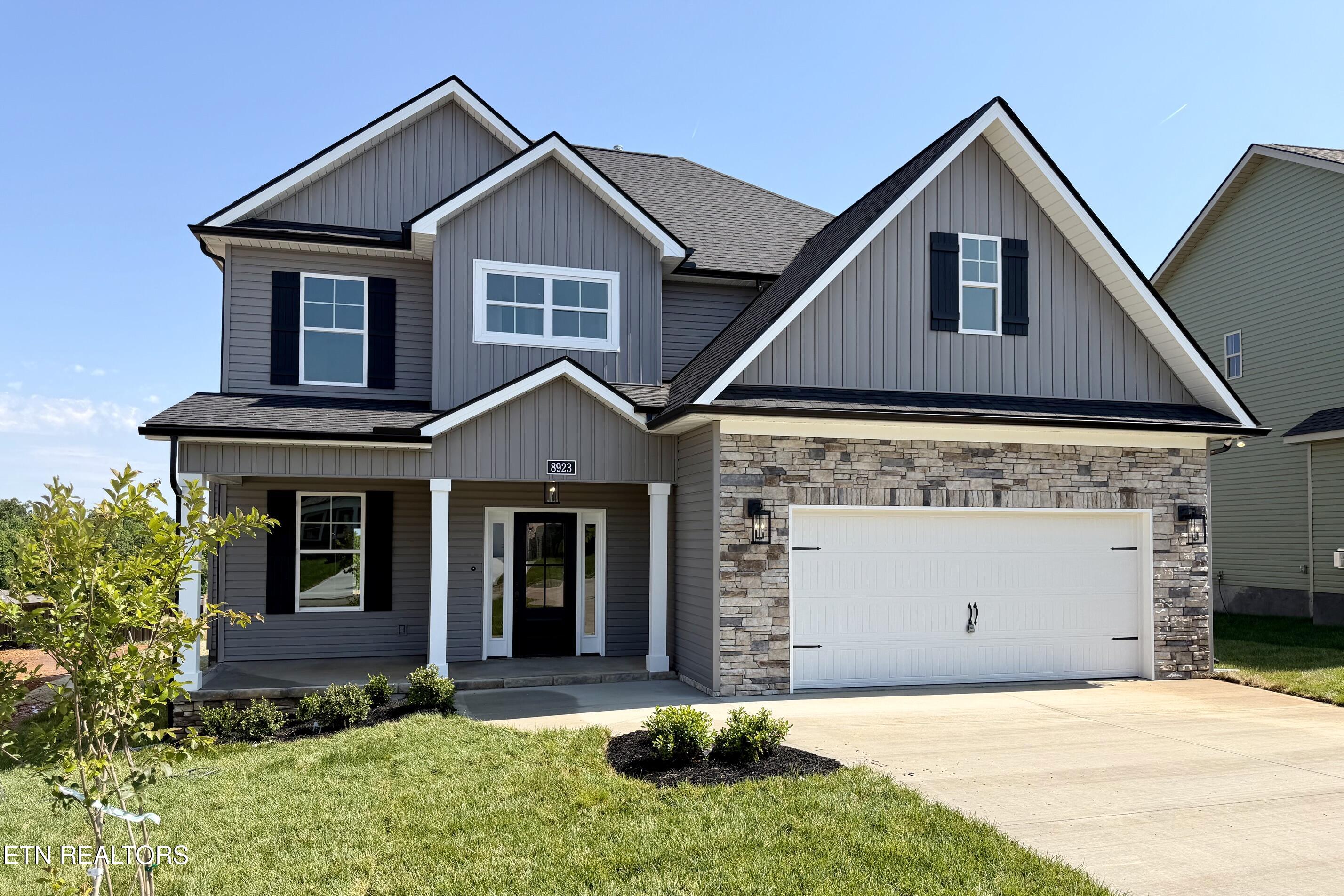 8923 Queensdale Lane Knoxville TN 37924