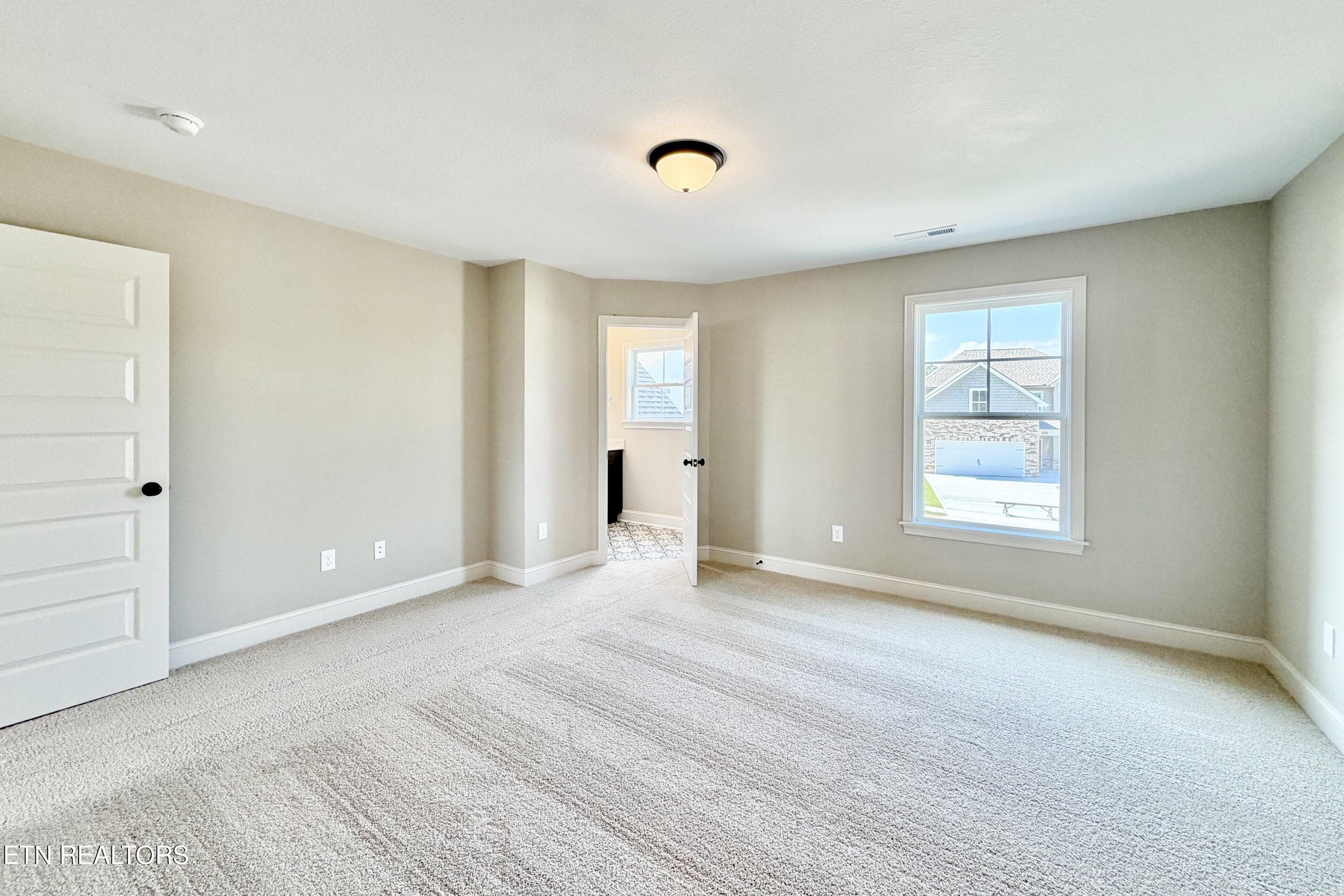 8923 Queensdale Lane Knoxville TN 37924