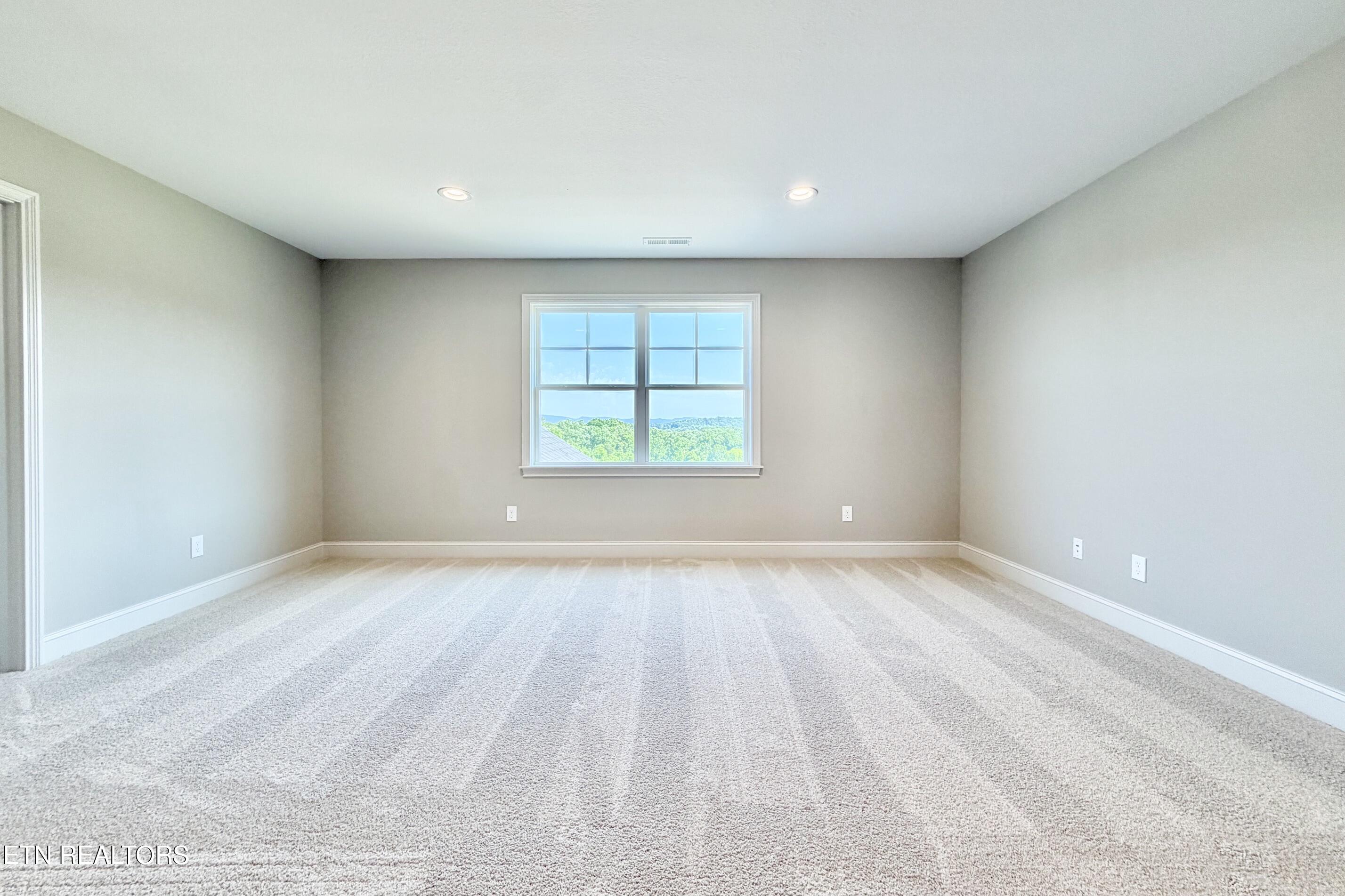 8923 Queensdale Lane Knoxville TN 37924
