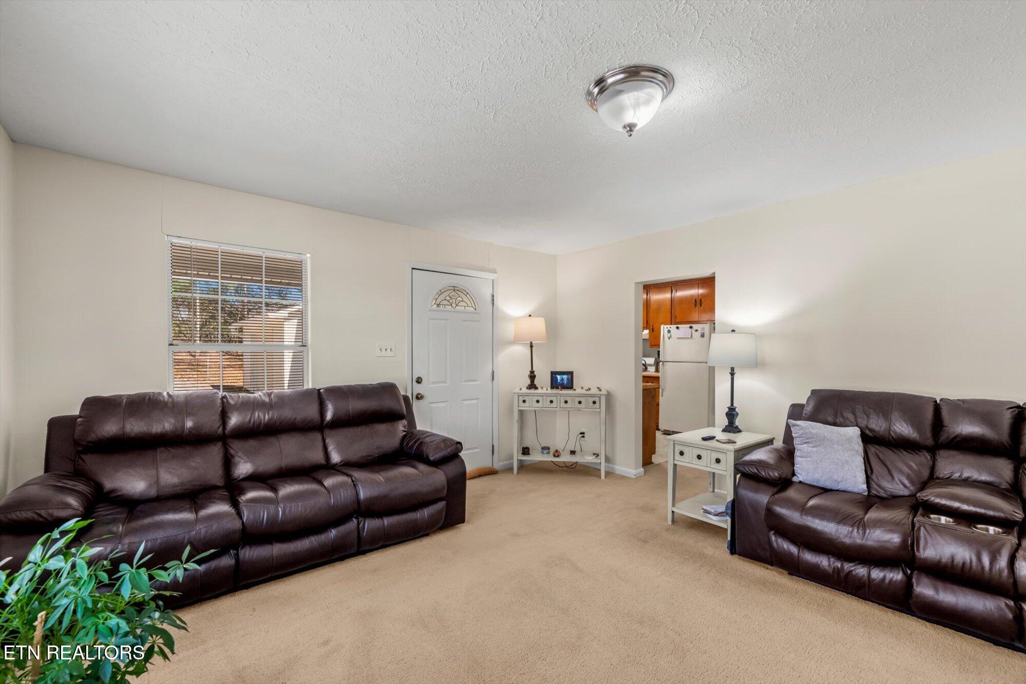 833 Ridgeview Drive Clinton TN 37716