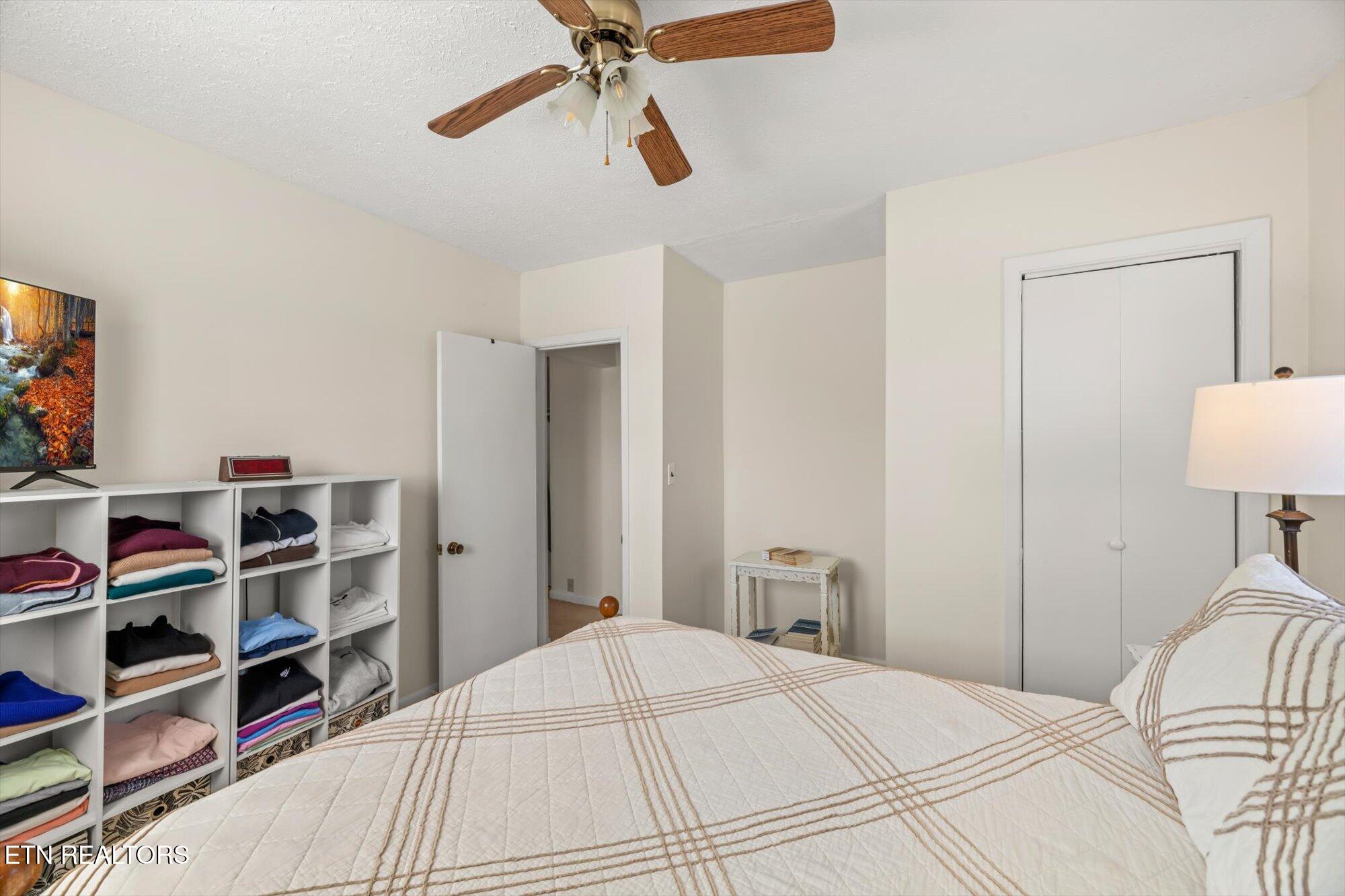833 Ridgeview Drive Clinton TN 37716