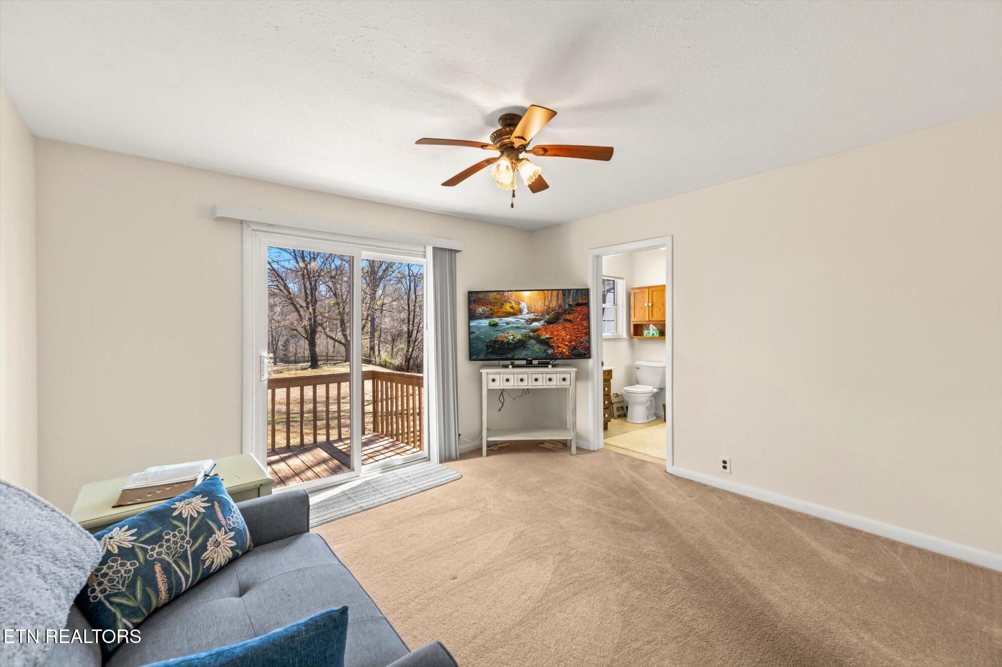 833 Ridgeview Drive Clinton TN 37716