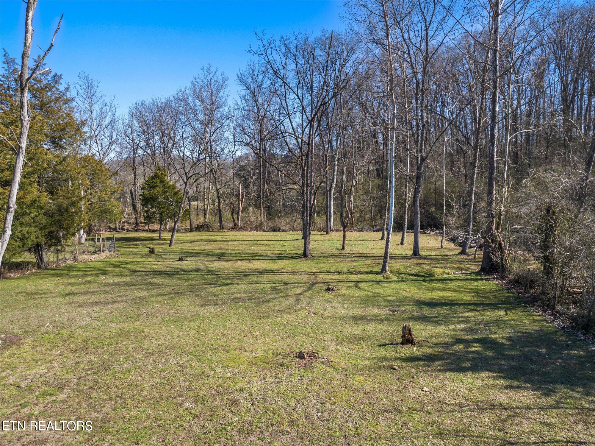 833 Ridgeview Drive Clinton TN 37716
