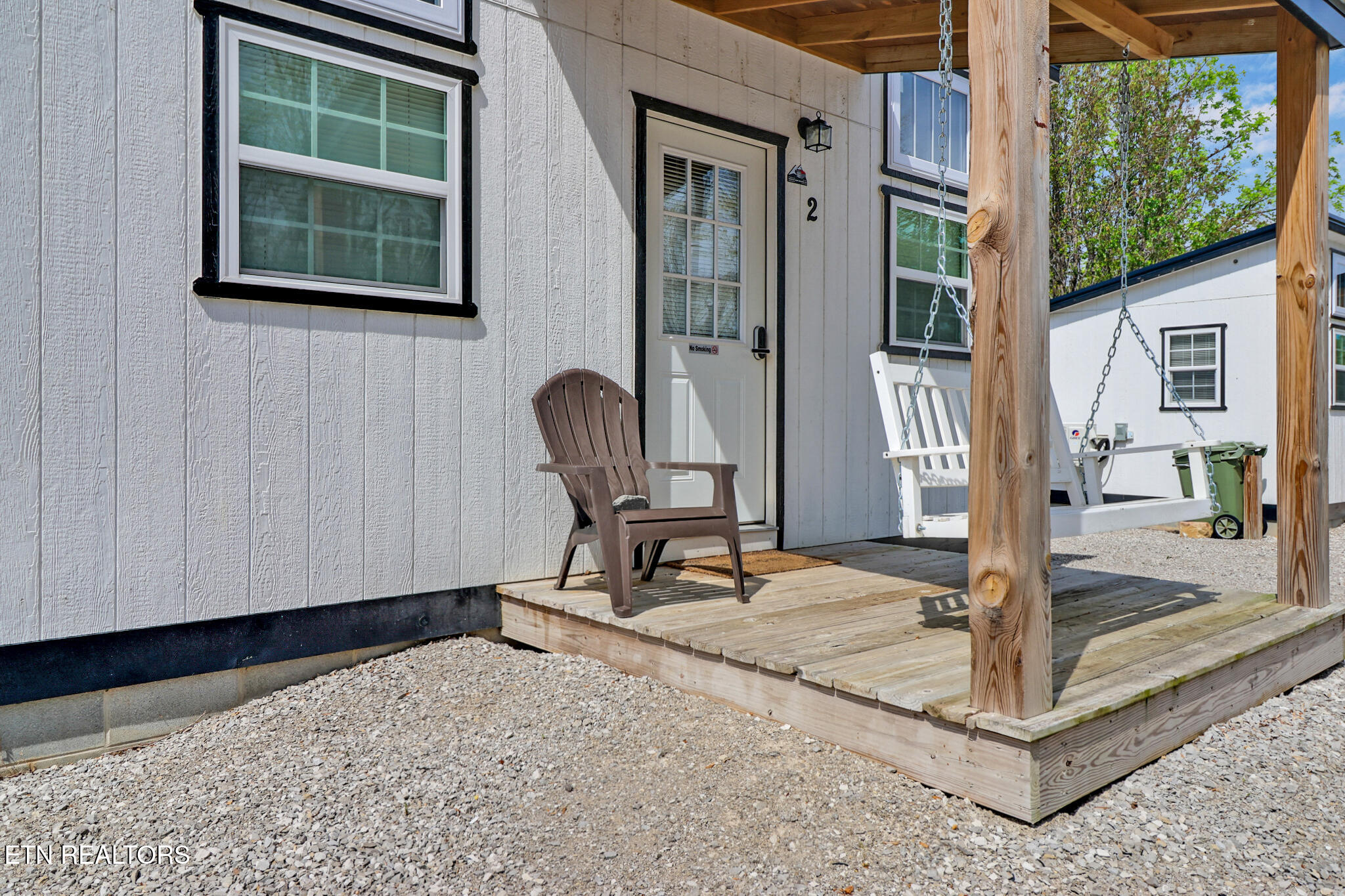 5087 Eagles Cove Road Byrdstown TN 38549