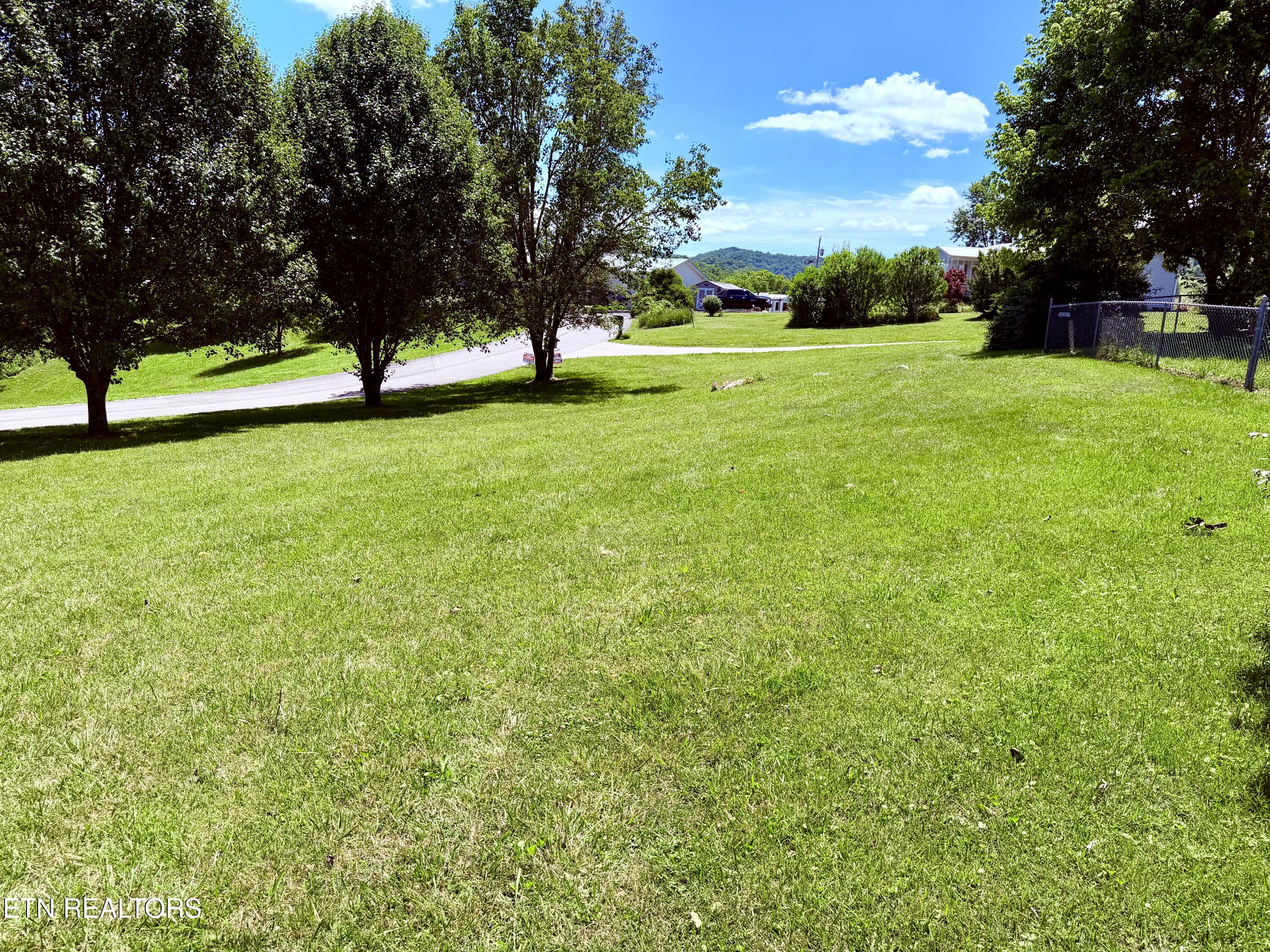 177 Helen Lane Tazewell TN 37879