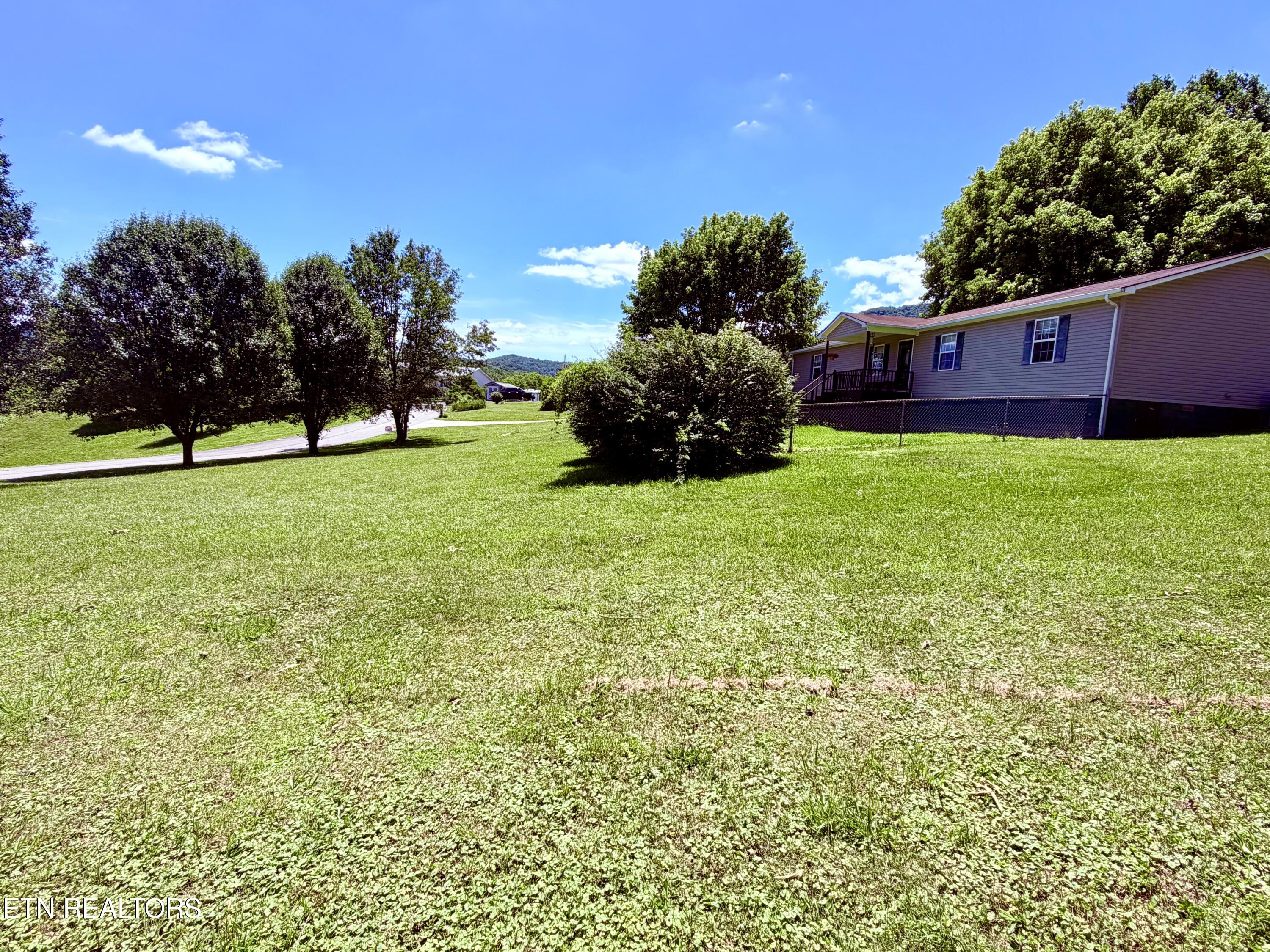 177 Helen Lane Tazewell TN 37879