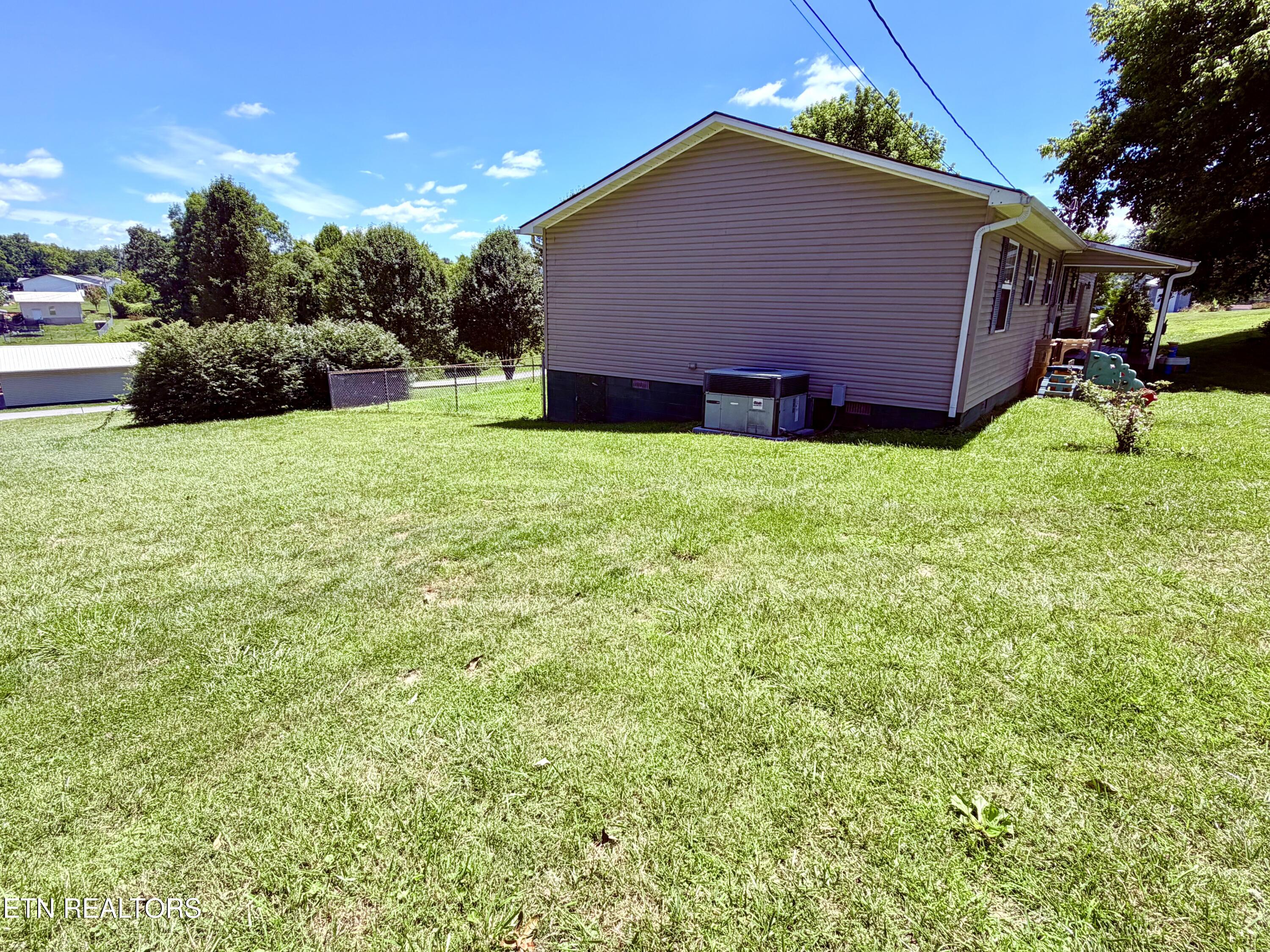 177 Helen Lane Tazewell TN 37879