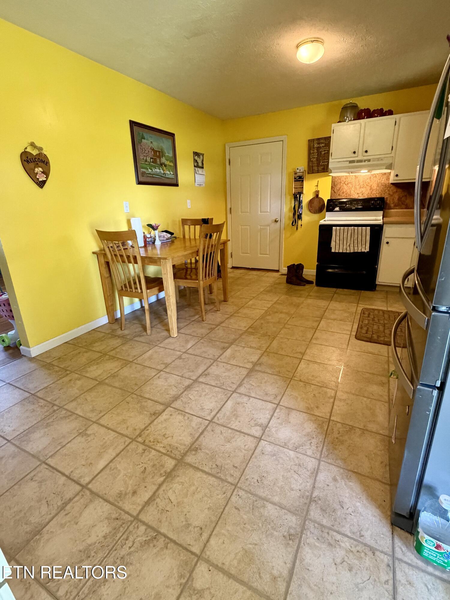 177 Helen Lane Tazewell TN 37879