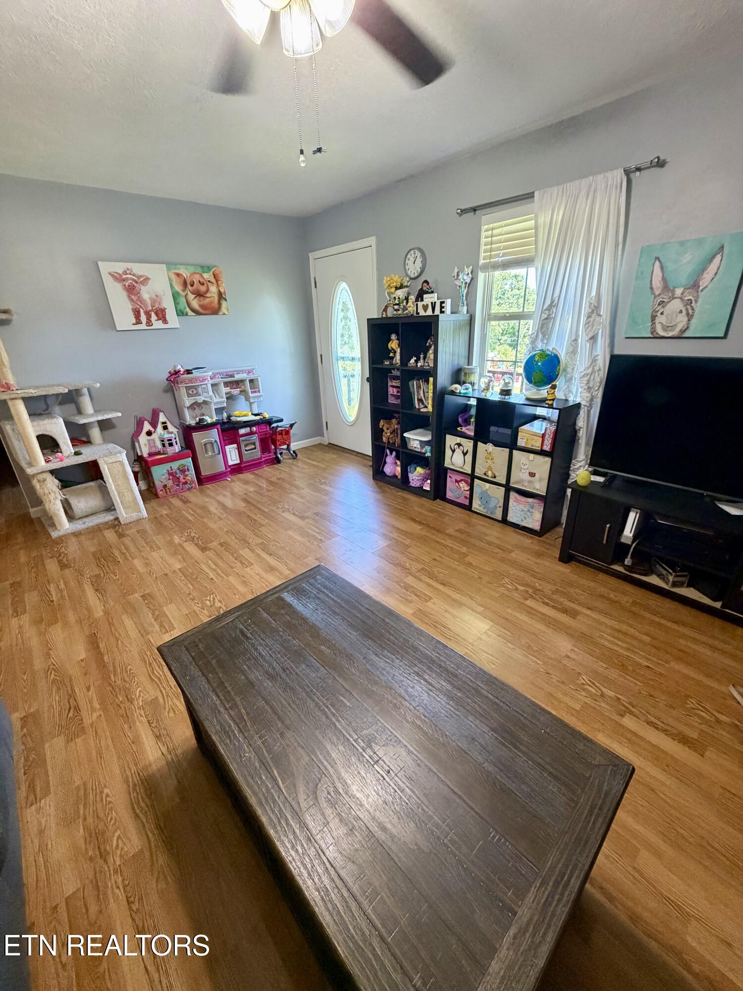 177 Helen Lane Tazewell TN 37879