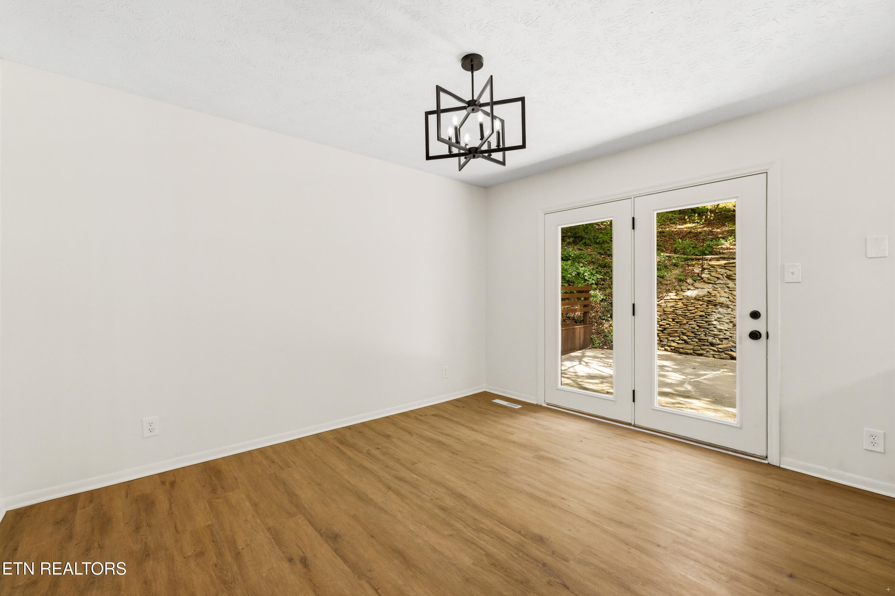 14 Monaco Lane Oak Ridge TN 37830
