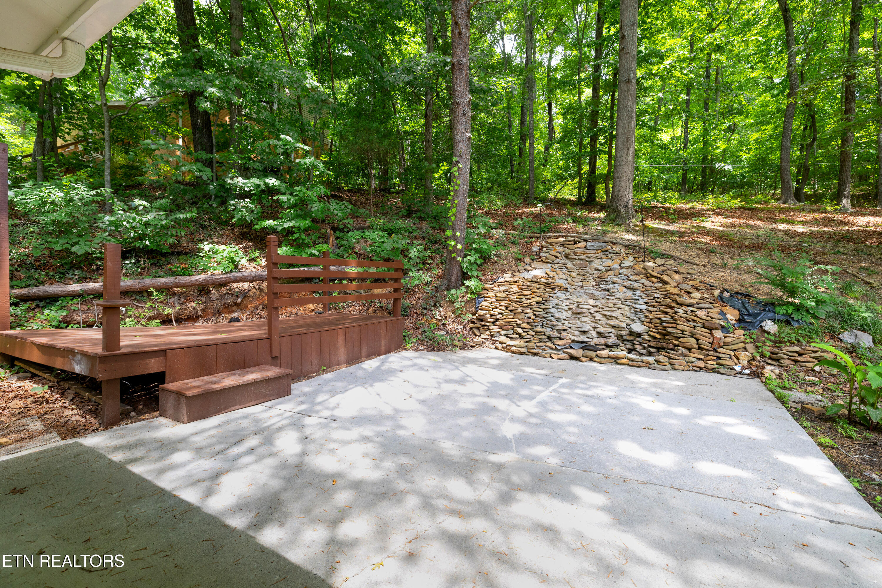 14 Monaco Lane Oak Ridge TN 37830