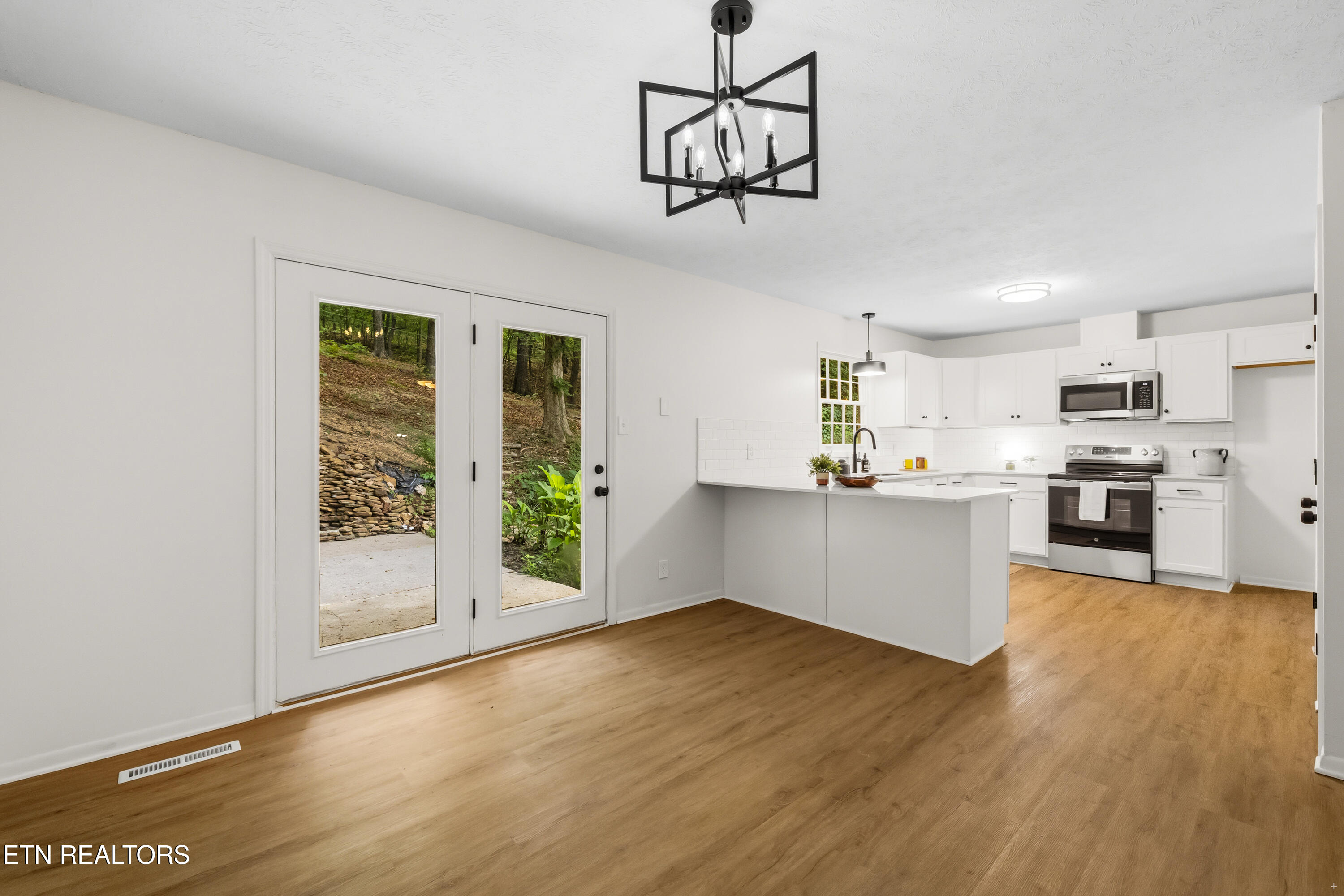 14 Monaco Lane Oak Ridge TN 37830