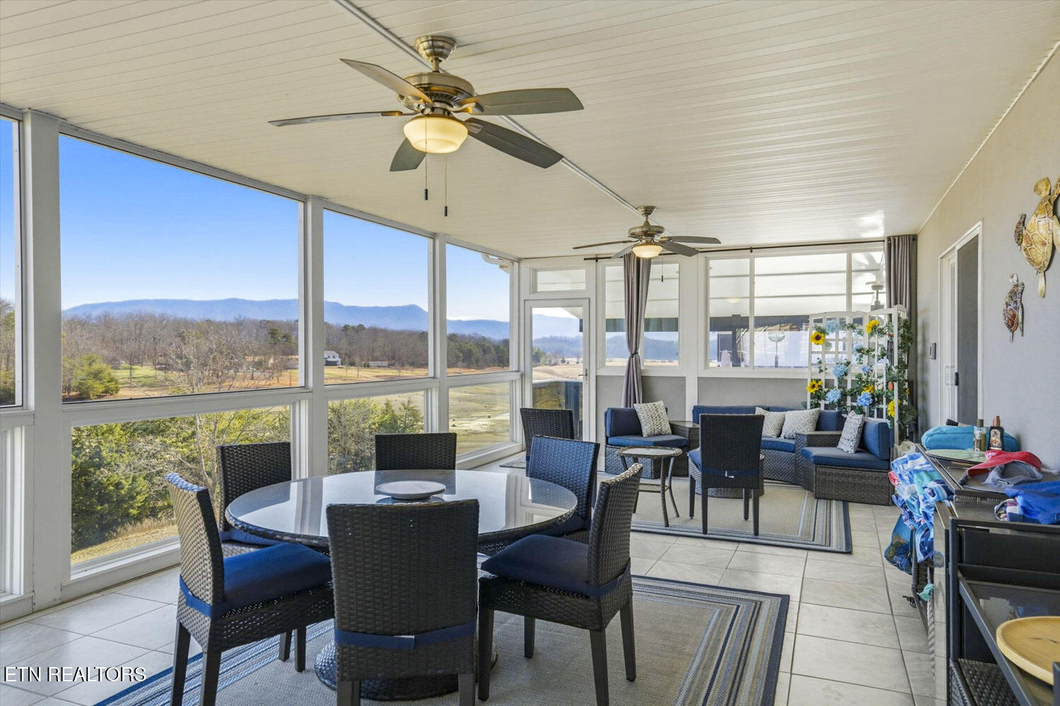 1964 Harbor Hills Drive Dandridge TN 37725