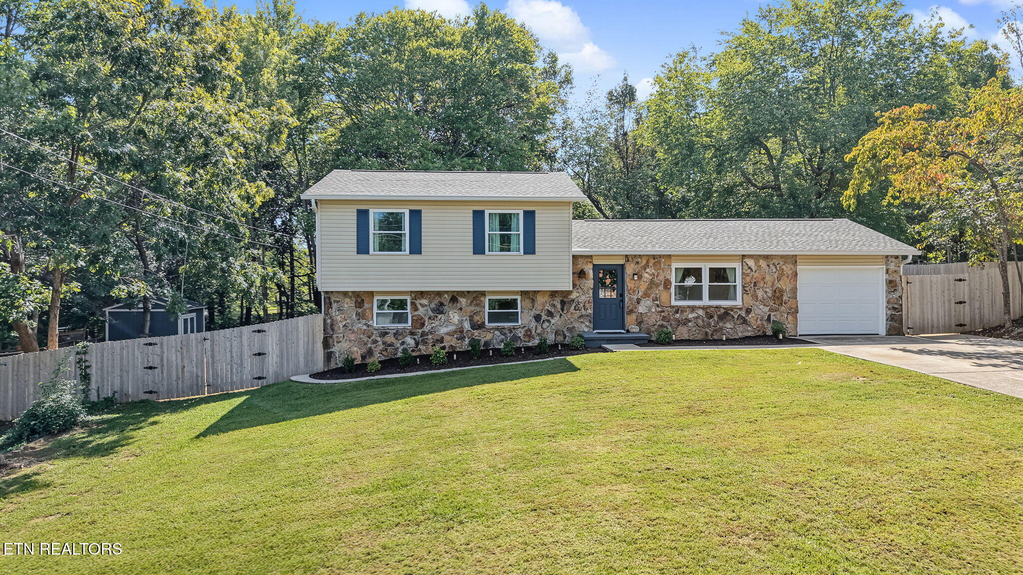 5812 NW Rockwood Lane Knoxville TN 37921
