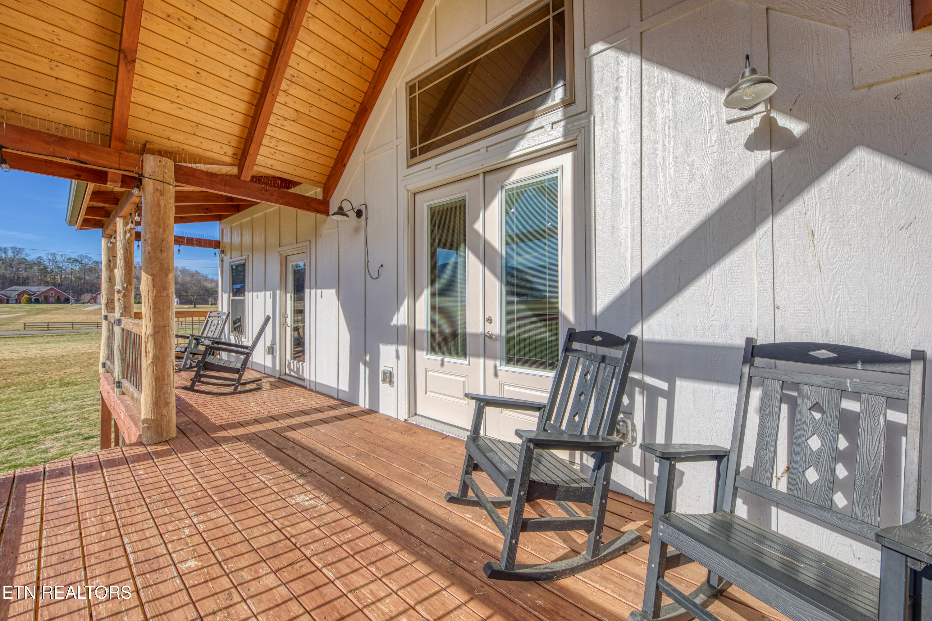 4309 Newport Highway Dandridge TN 37725