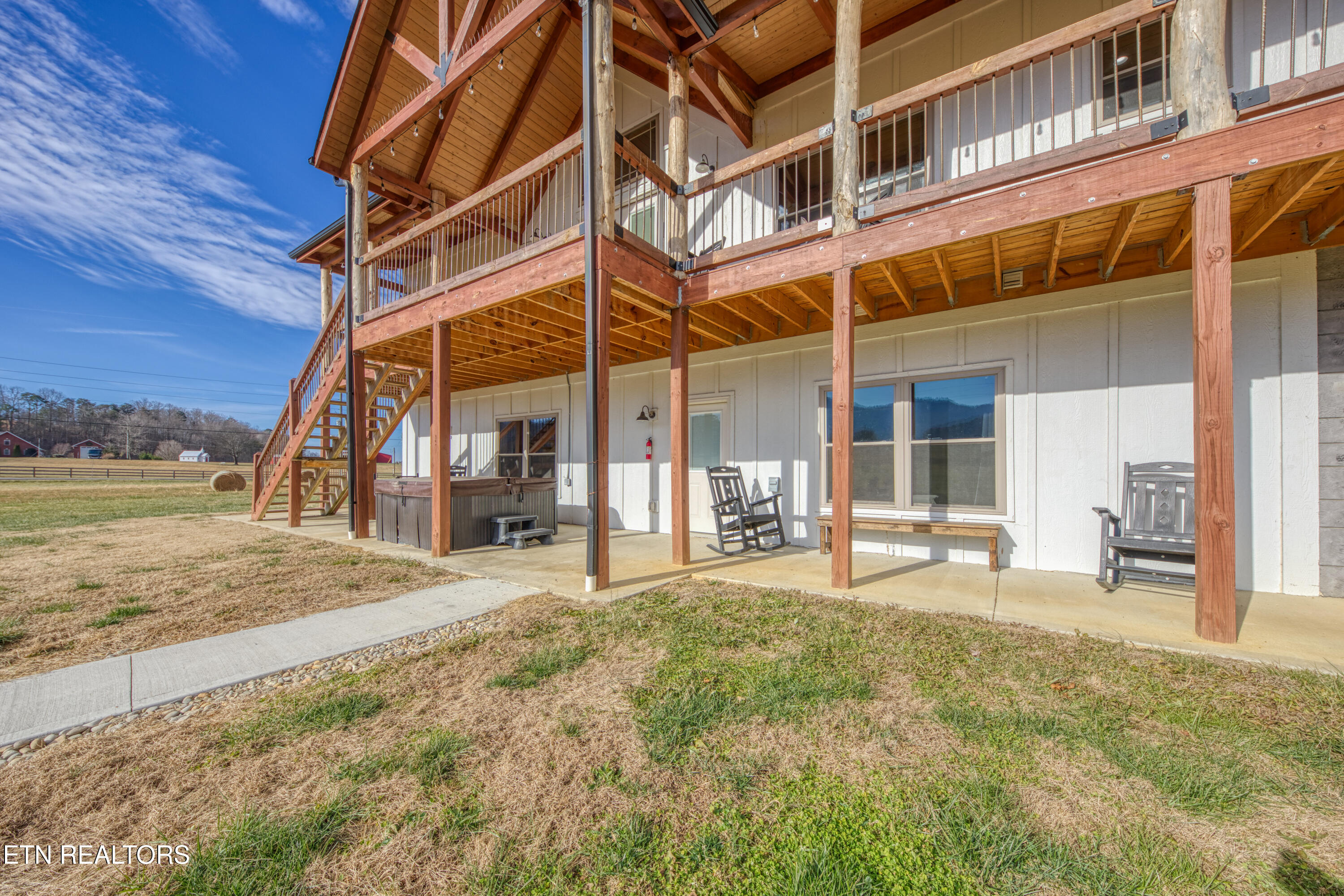 4309 Newport Highway Dandridge TN 37725