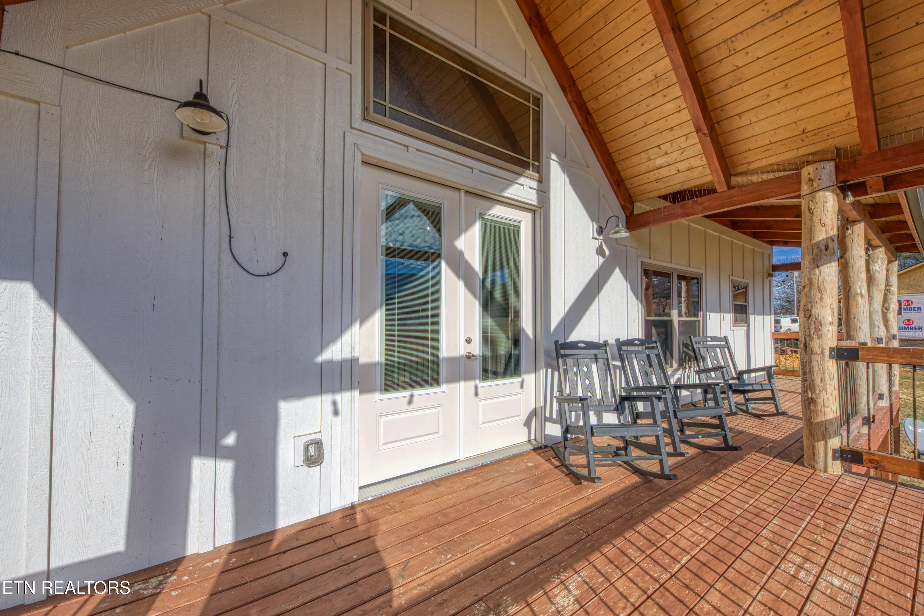 4309 Newport Highway Dandridge TN 37725