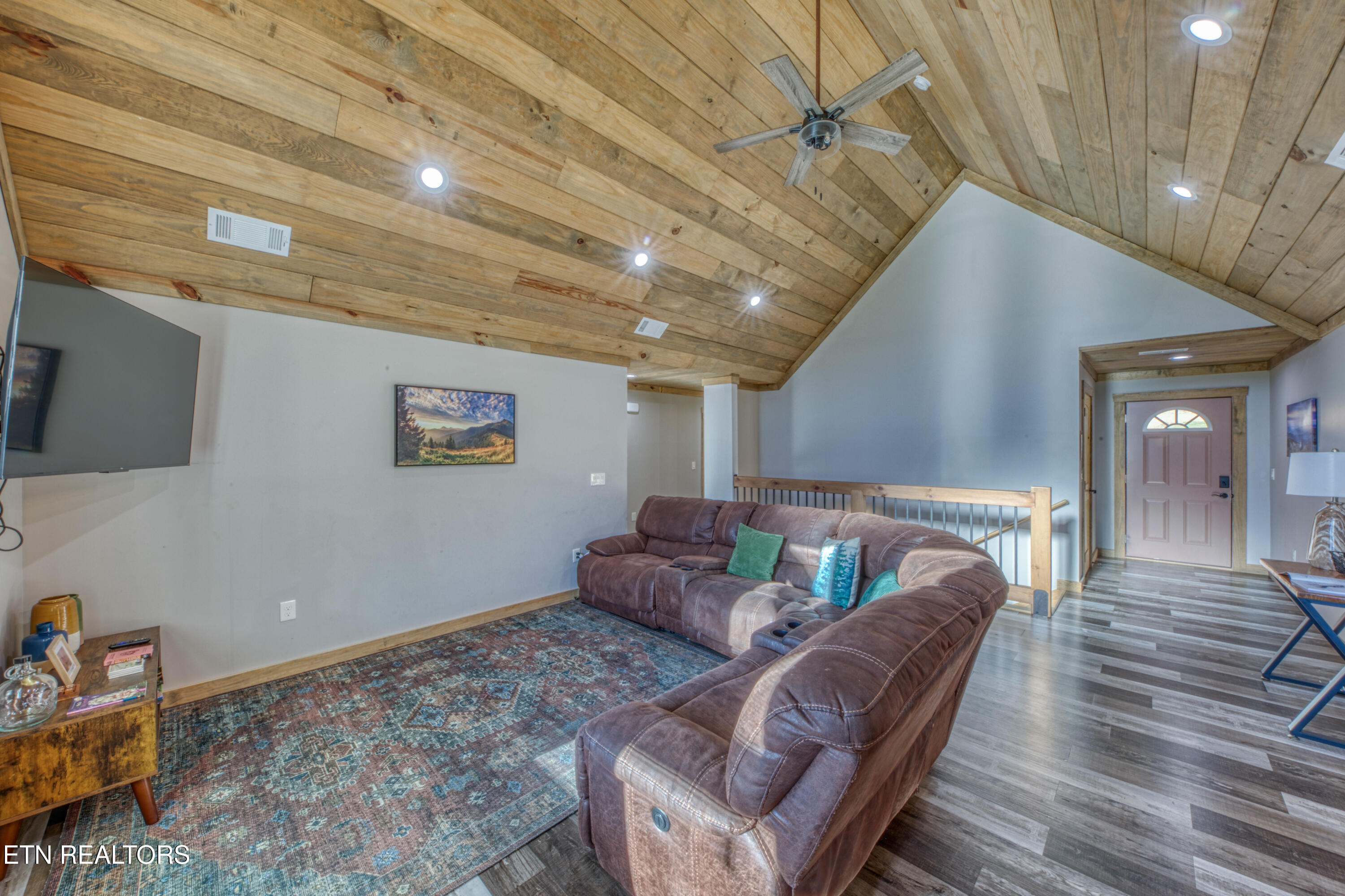 4309 Newport Highway Dandridge TN 37725