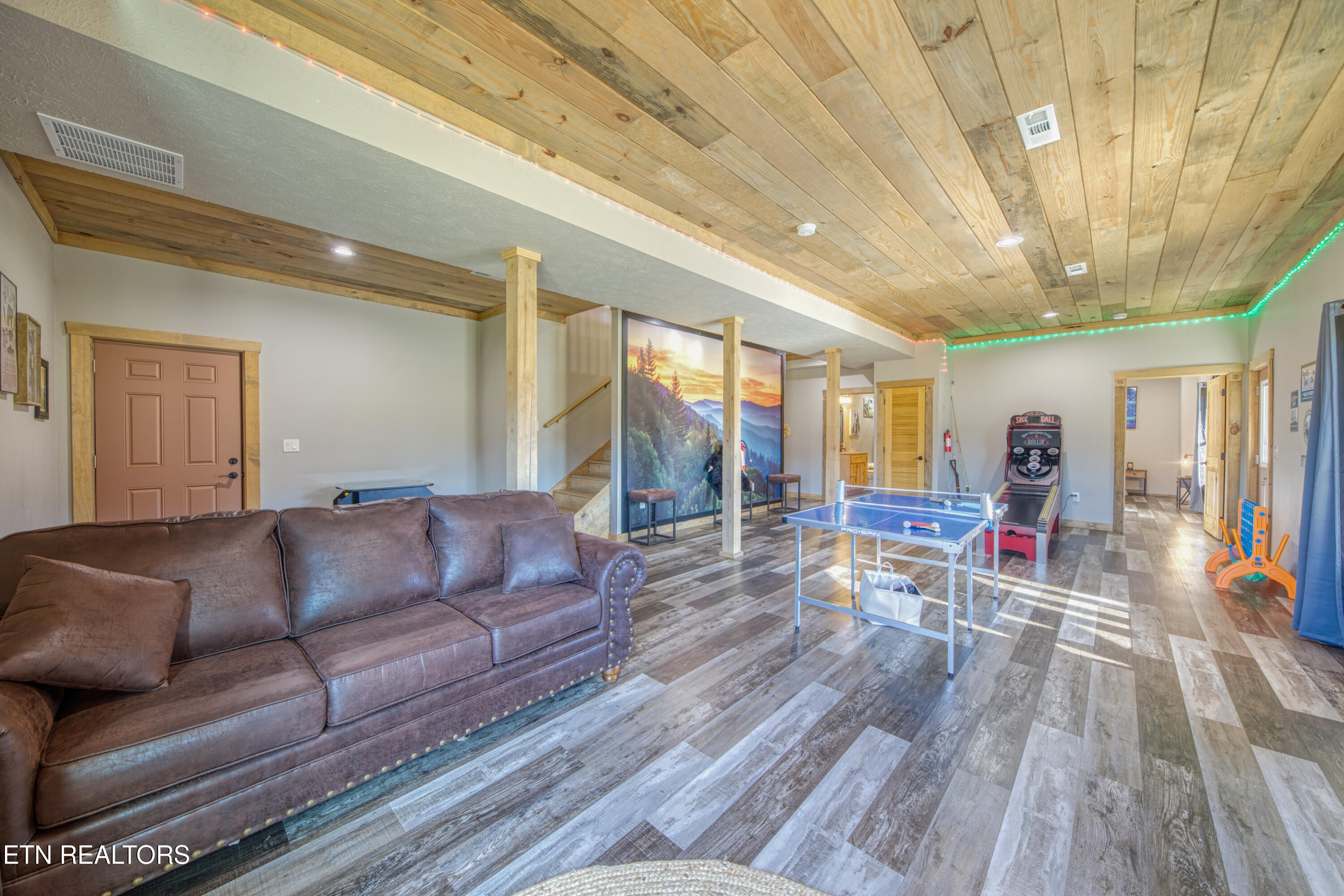 4309 Newport Highway Dandridge TN 37725
