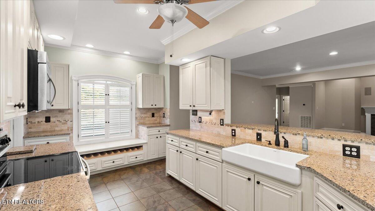 945 Hayslope Drive Knoxville TN 37919
