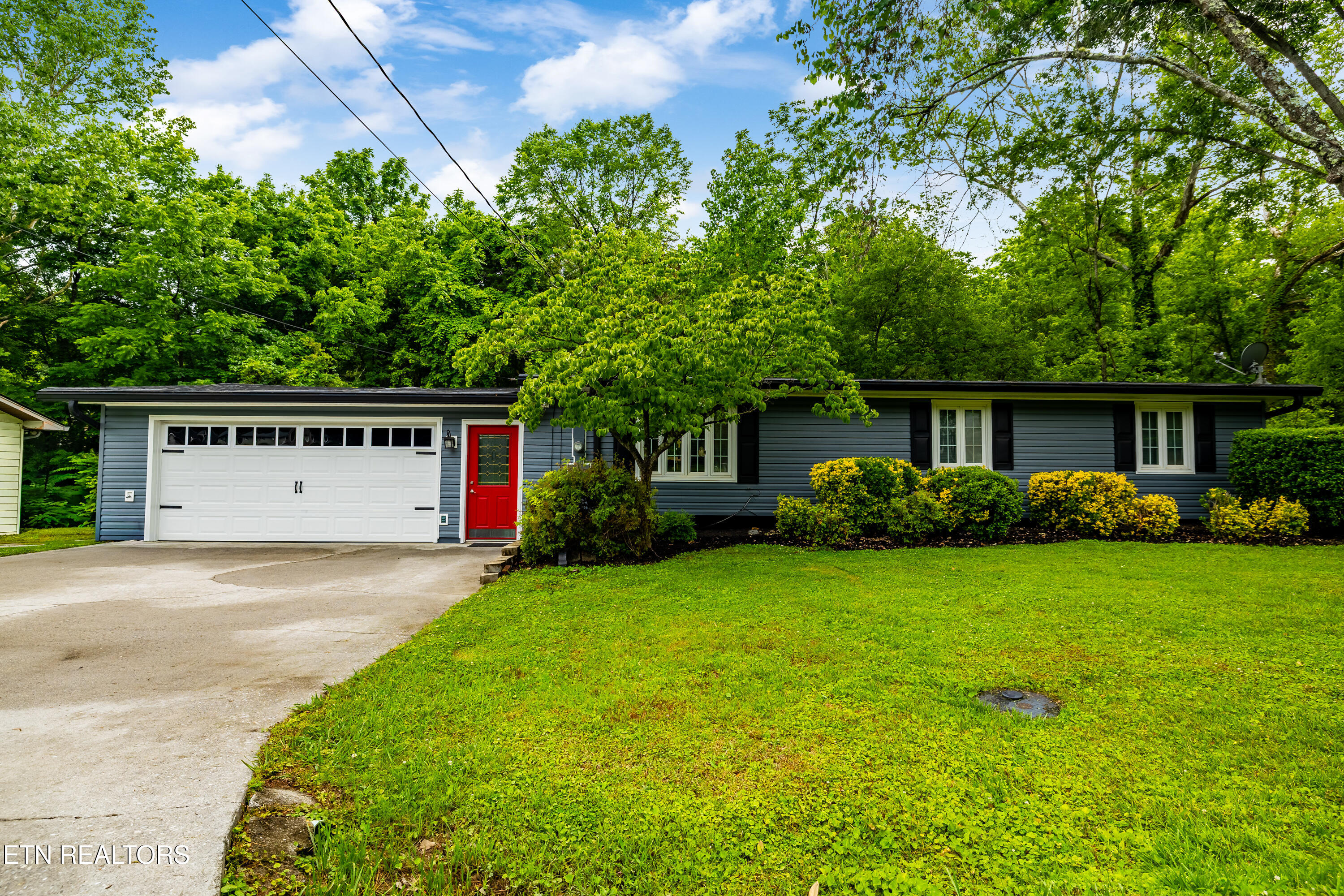 4925 Ada Lane Knoxville TN 37918
