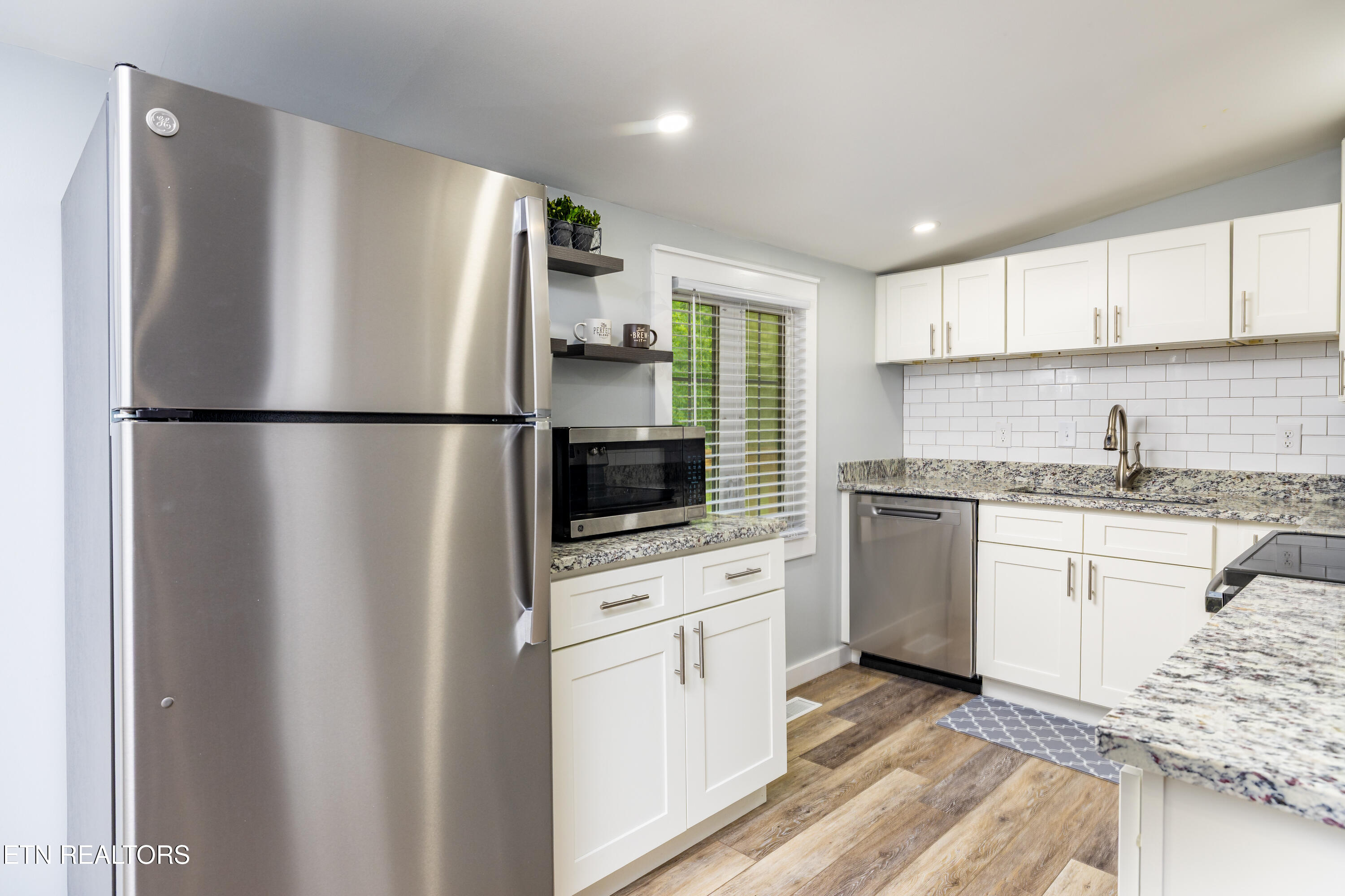 4925 Ada Lane Knoxville TN 37918