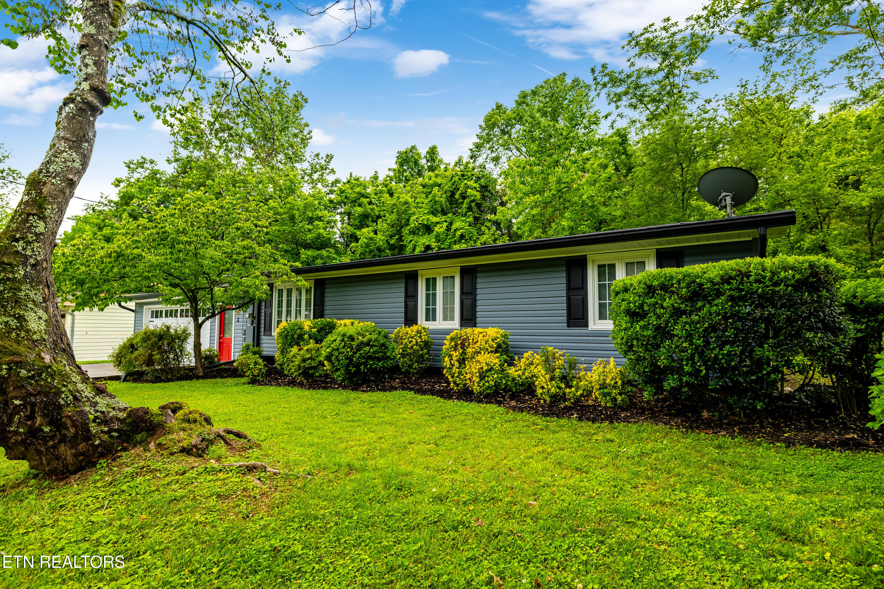 4925 Ada Lane Knoxville TN 37918