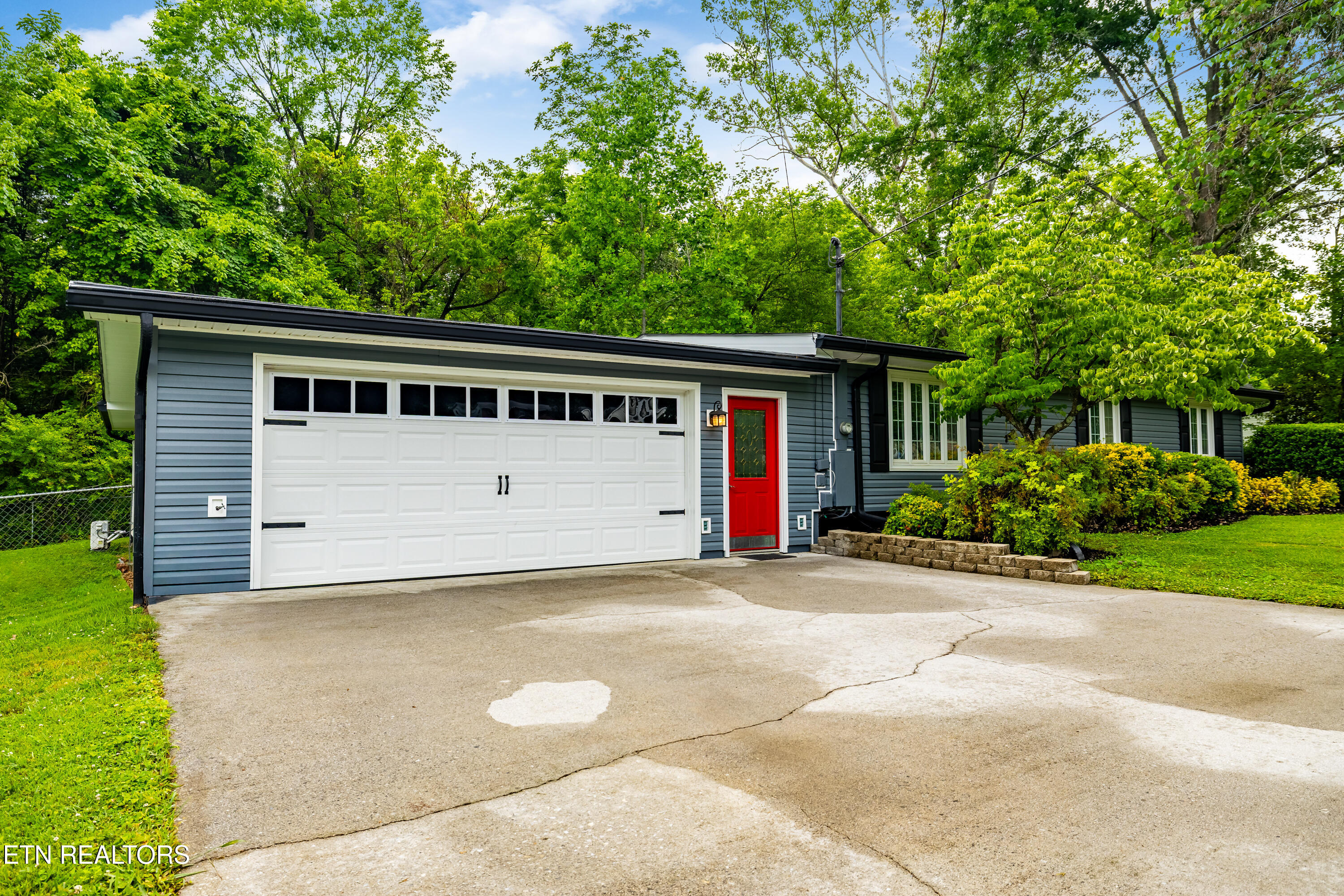 4925 Ada Lane Knoxville TN 37918