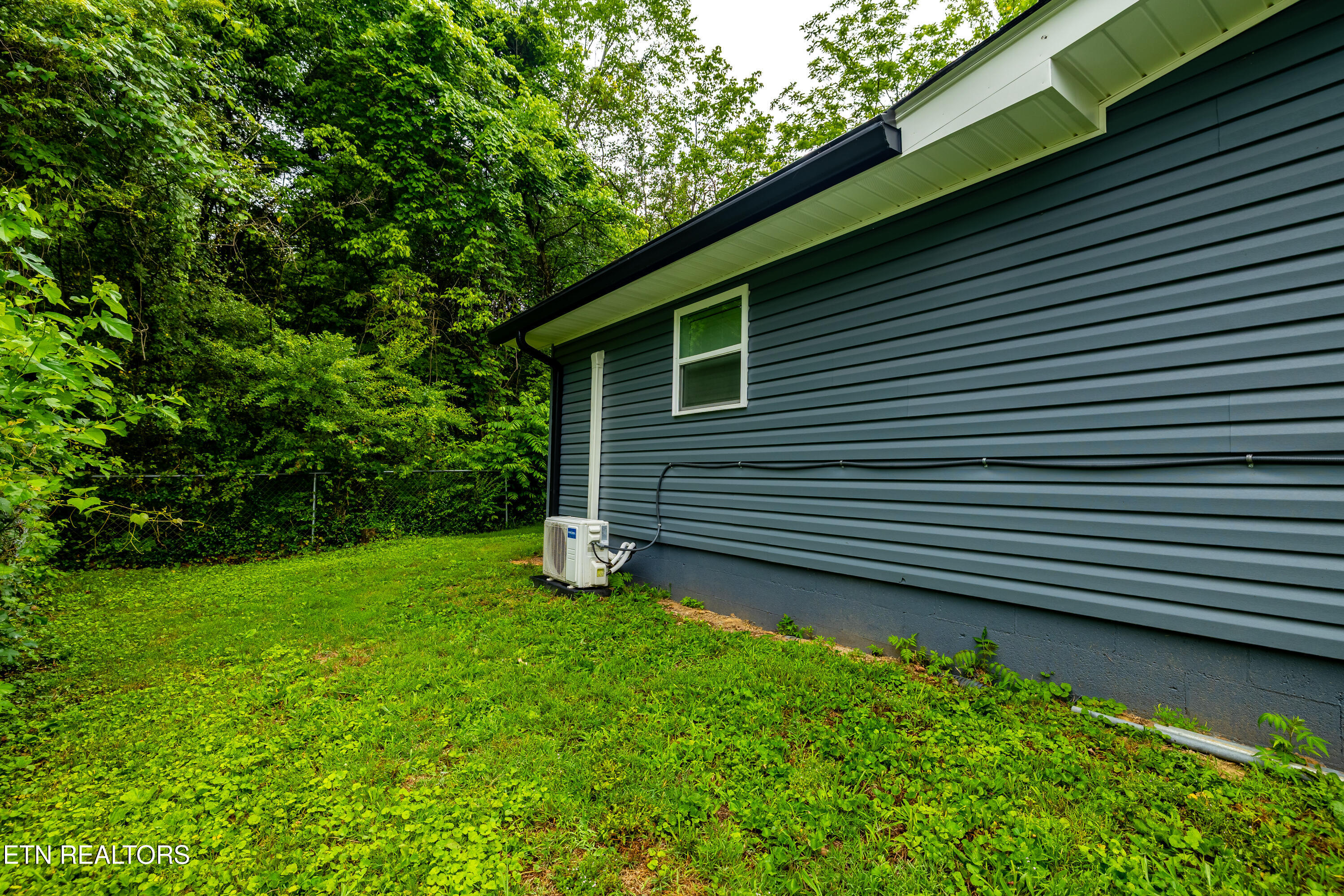 4925 Ada Lane Knoxville TN 37918