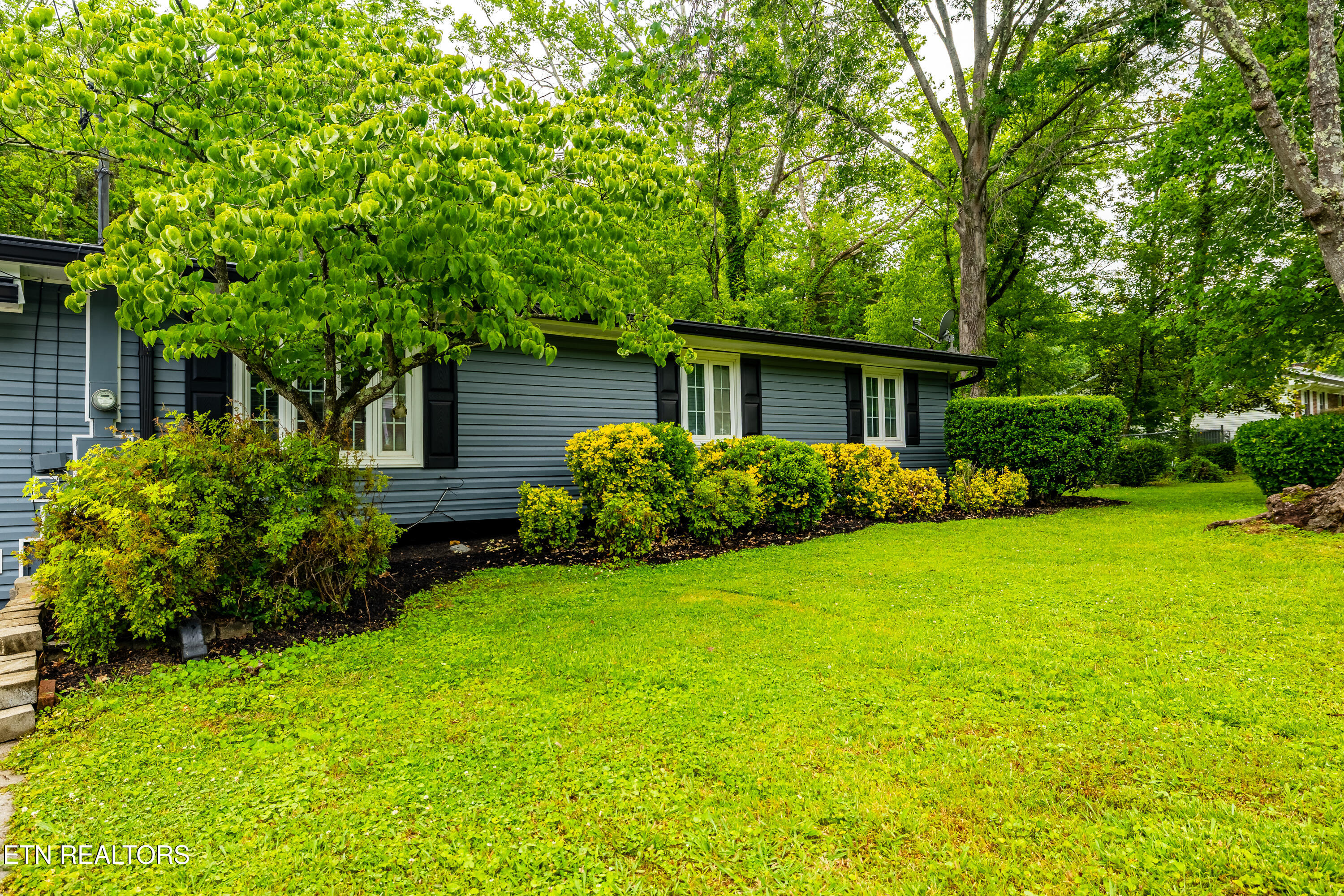4925 Ada Lane Knoxville TN 37918