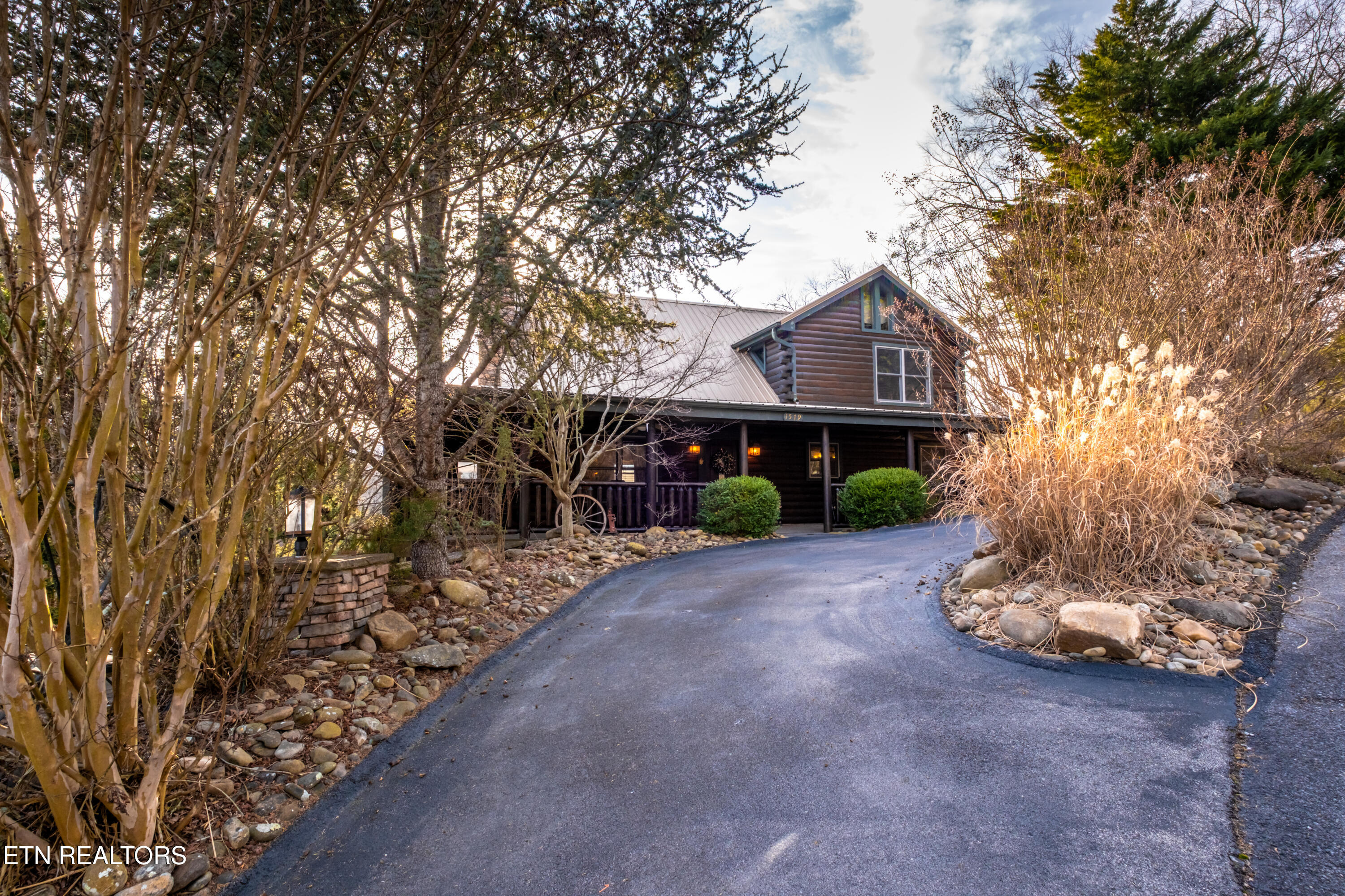 1579 Tranquility Trail Dandridge TN 37725