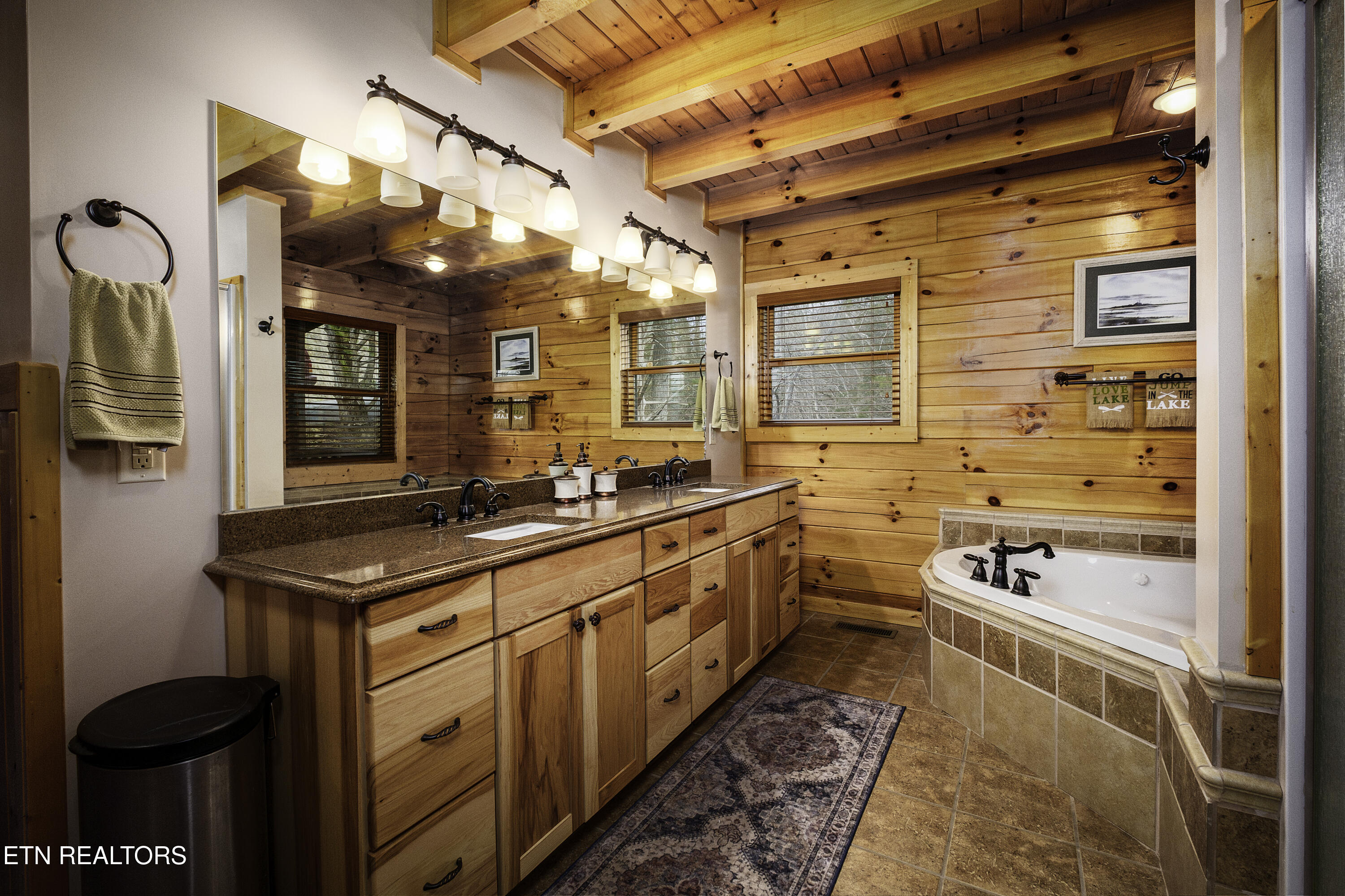 1579 Tranquility Trail Dandridge TN 37725