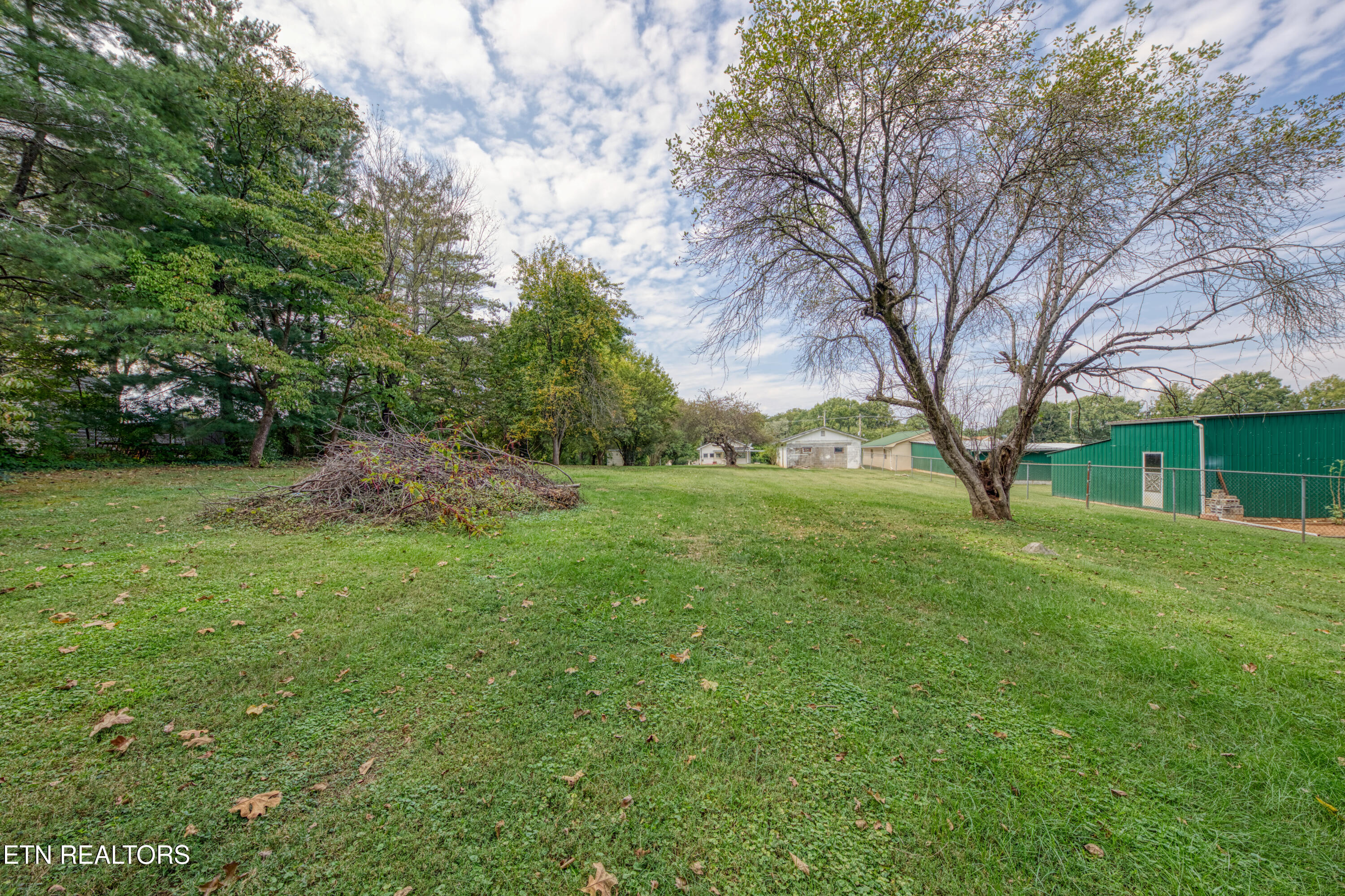 1308 Mcarthur Road Maryville TN 37804