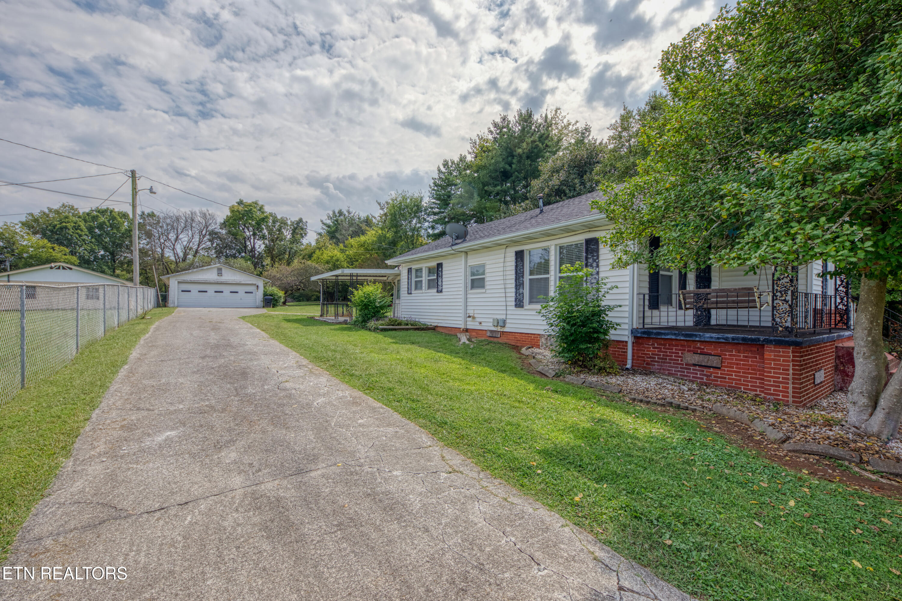 1308 Mcarthur Road Maryville TN 37804