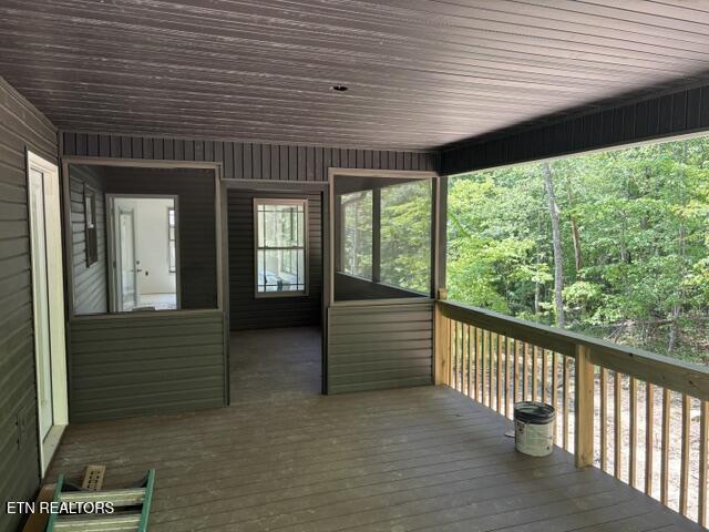 446 Beachwood Drive Crossville TN 38558
