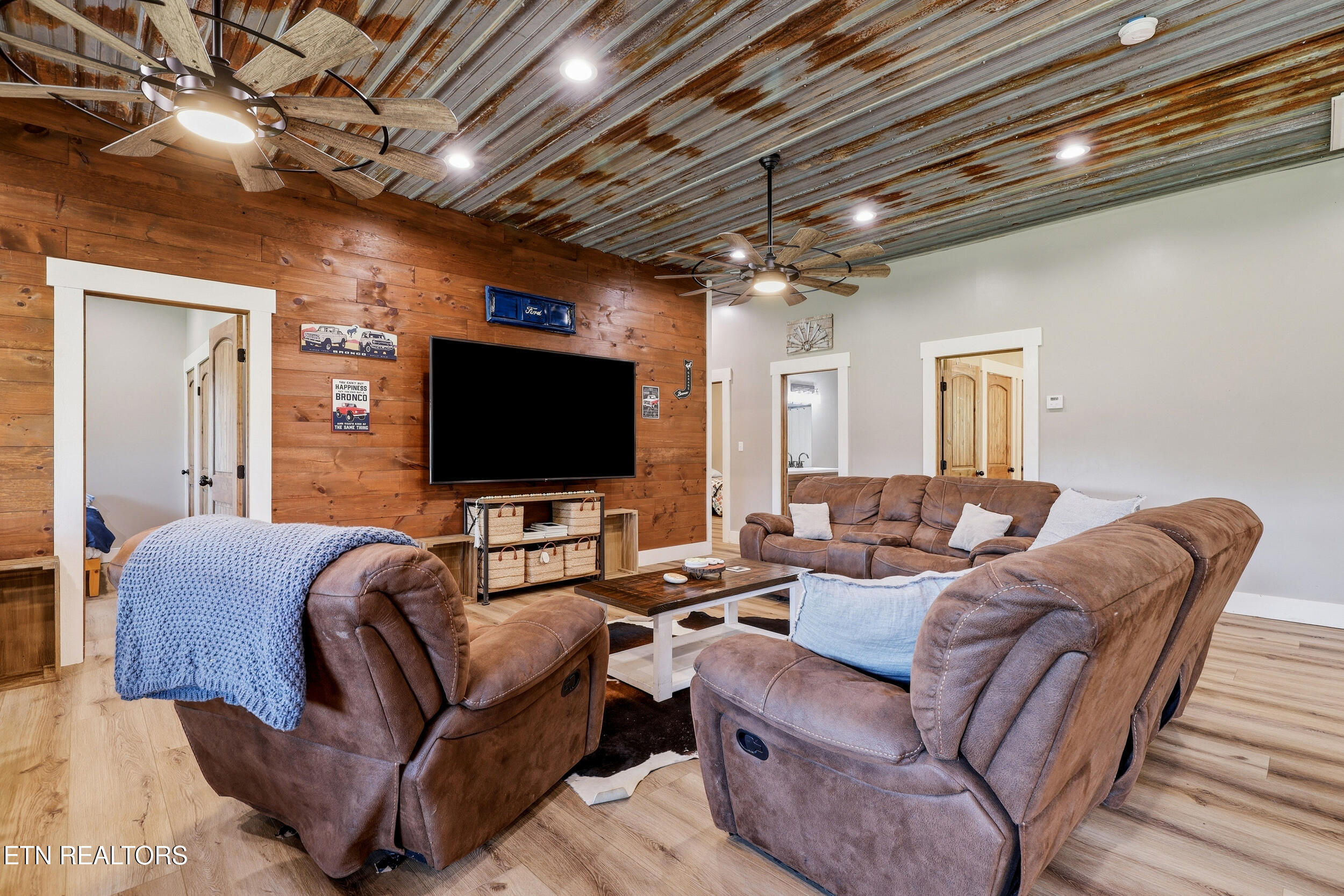 123 Raccoon Valley Road Maynardville TN 37807
