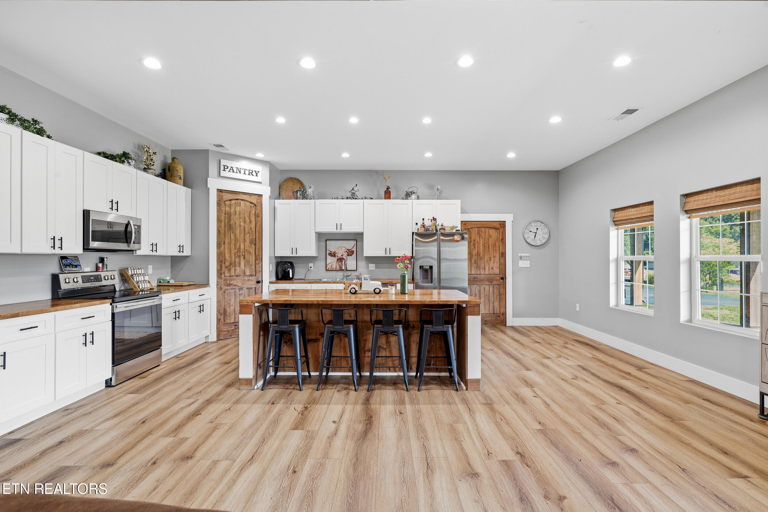 123 Raccoon Valley Road Maynardville TN 37807