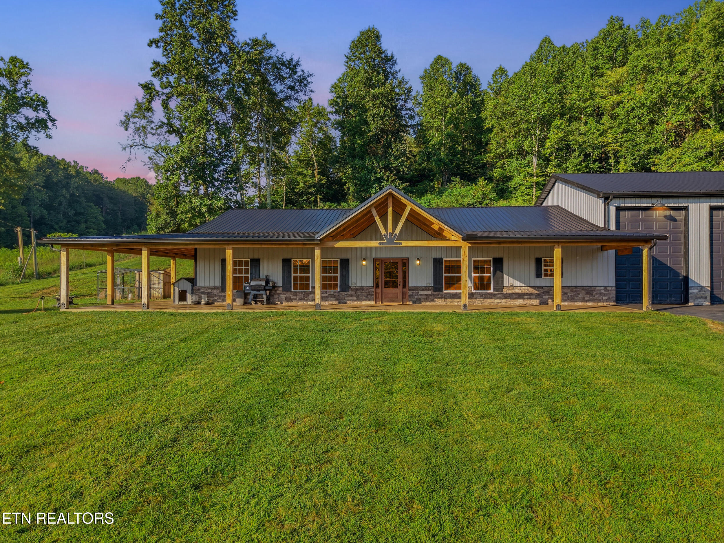 123 Raccoon Valley Road Maynardville TN 37807