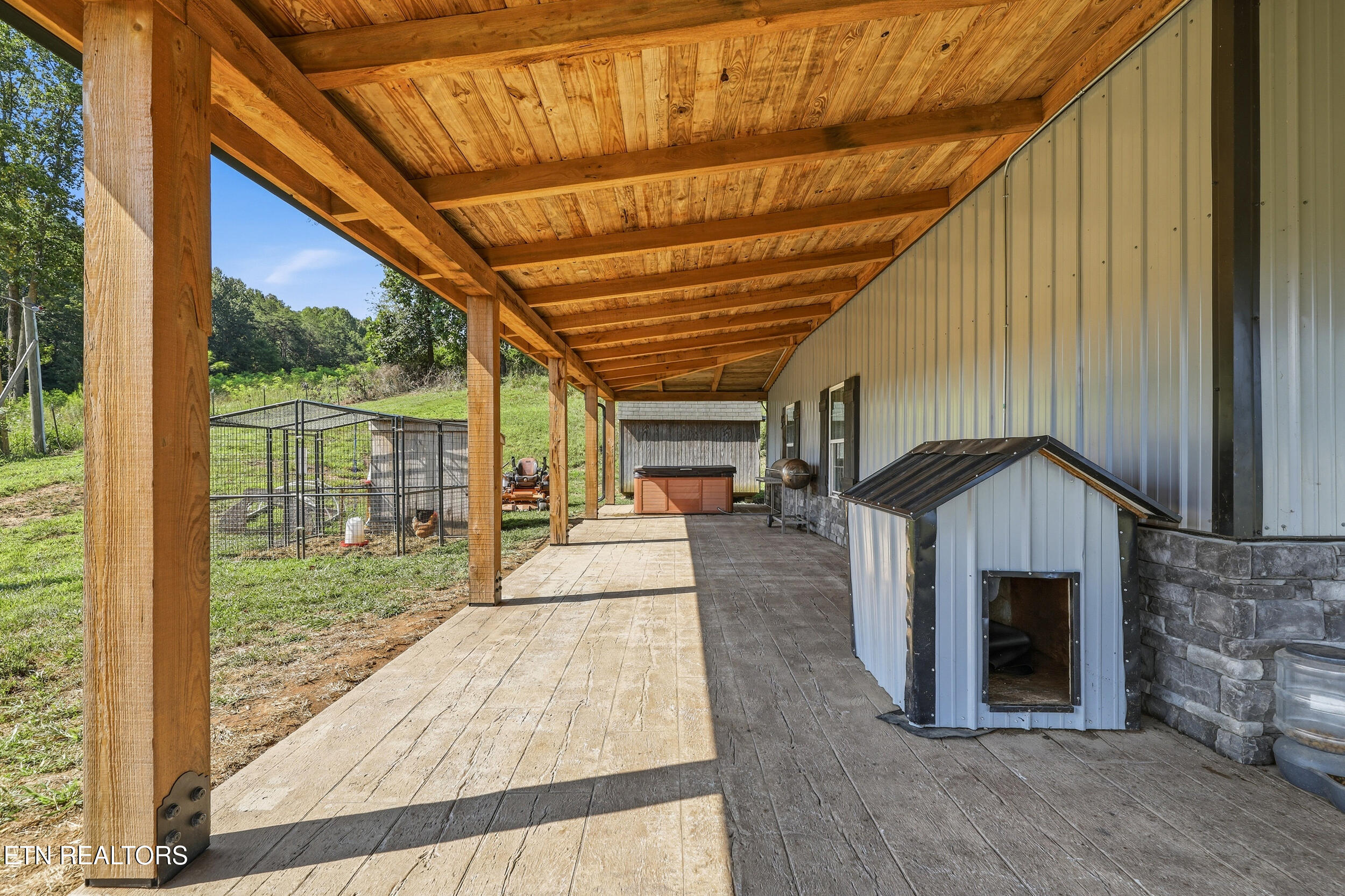 123 Raccoon Valley Road Maynardville TN 37807