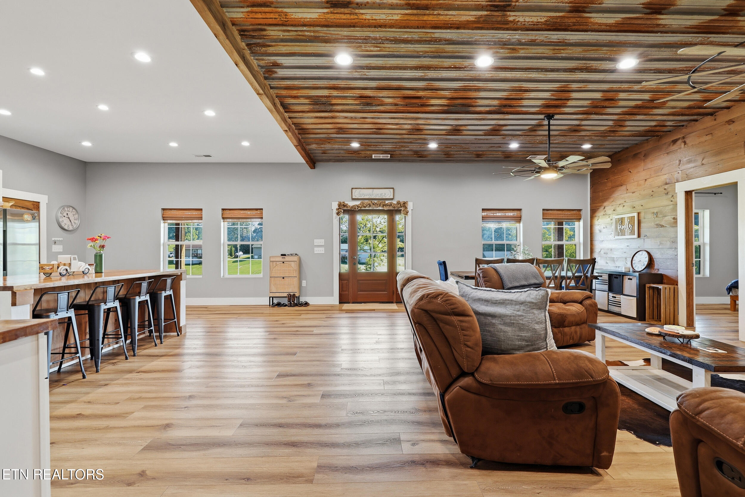 123 Raccoon Valley Road Maynardville TN 37807
