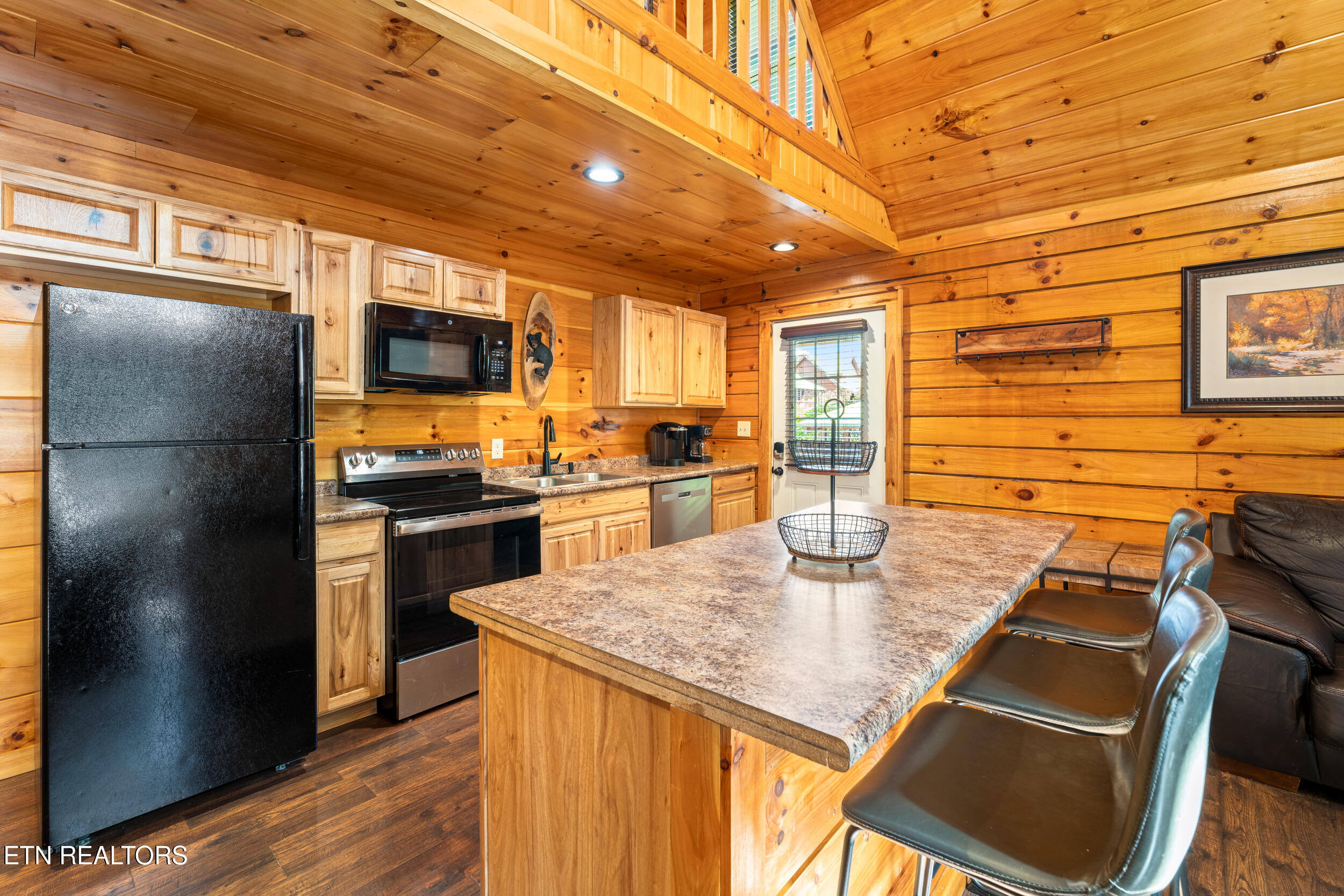 531 Blackberry Ridge Way Pigeon Forge TN 37863
