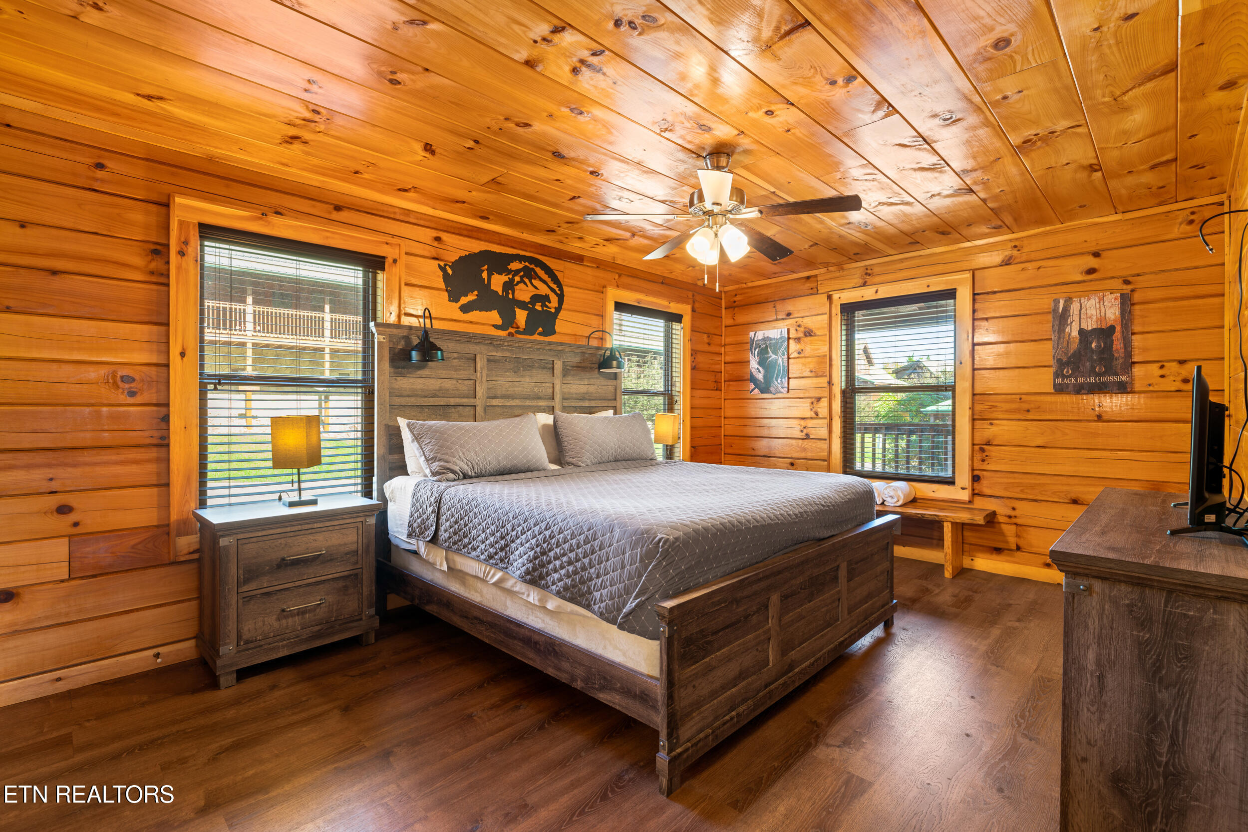 531 Blackberry Ridge Way Pigeon Forge TN 37863