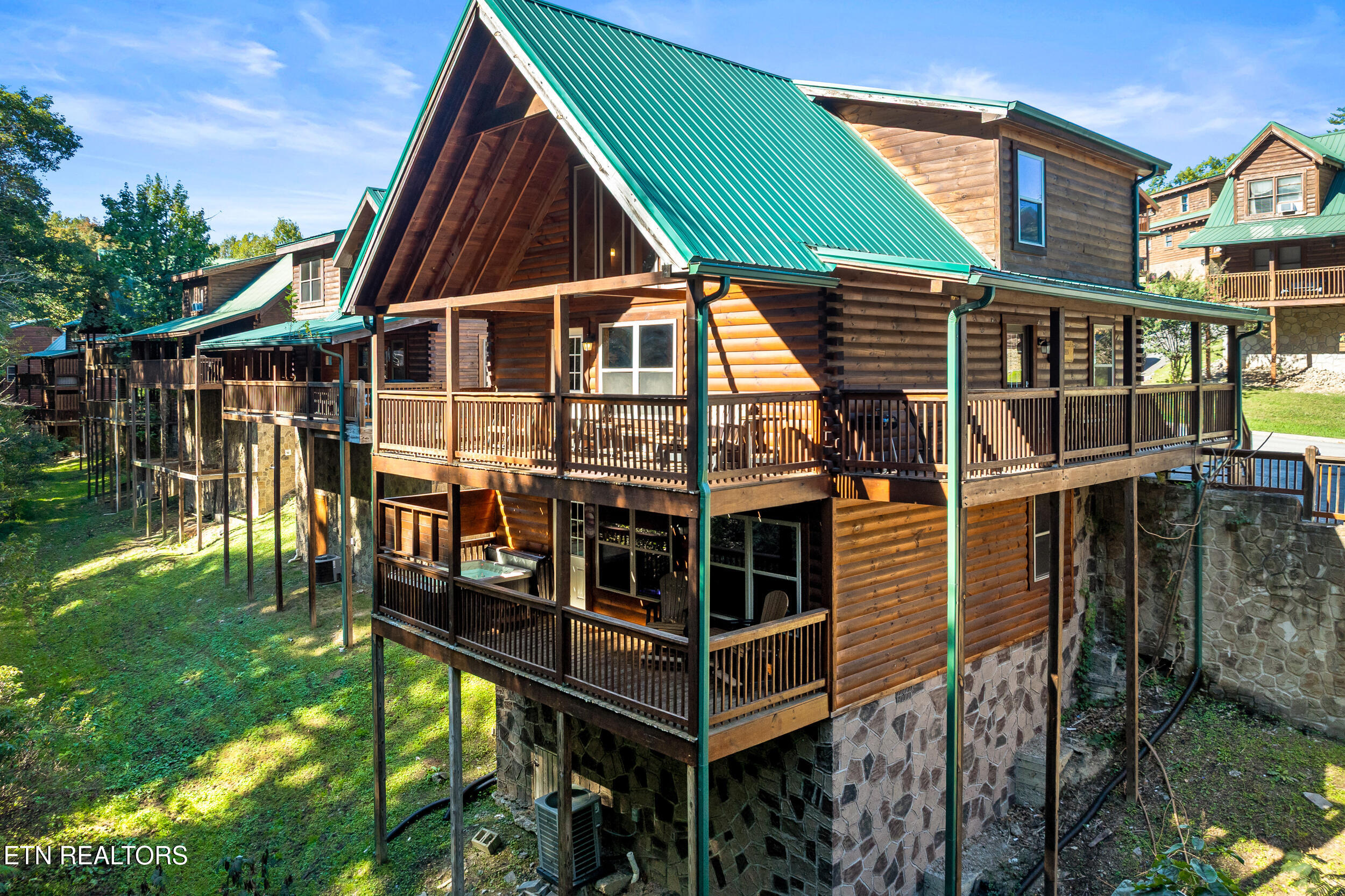 531 Blackberry Ridge Way Pigeon Forge TN 37863