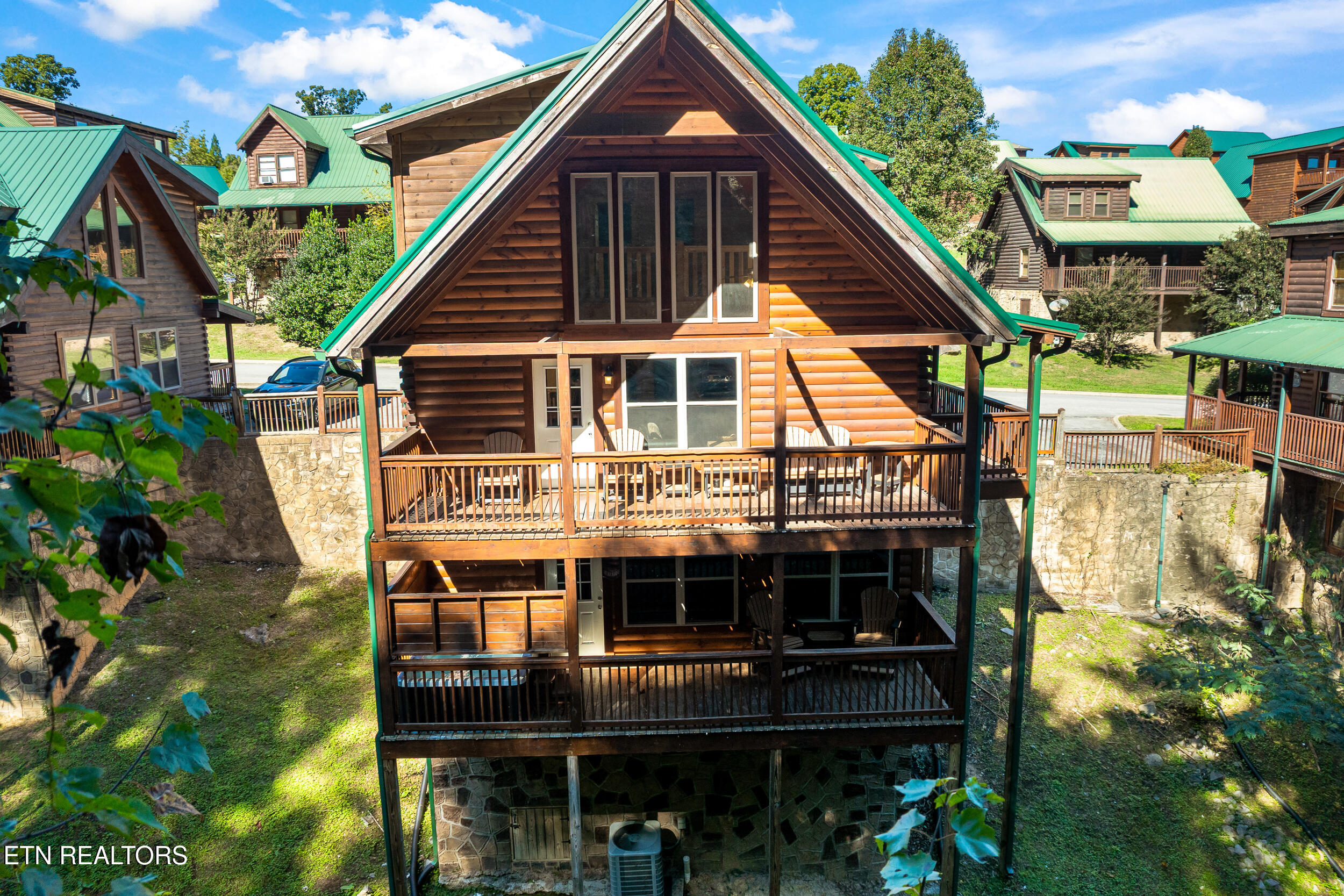 531 Blackberry Ridge Way Pigeon Forge TN 37863
