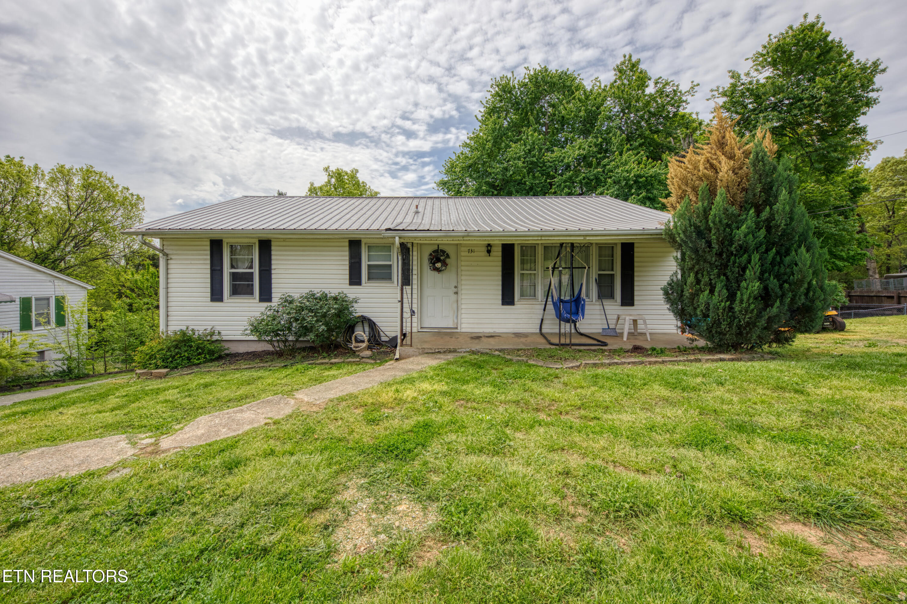 731 Highland Avenue Loudon TN 37774