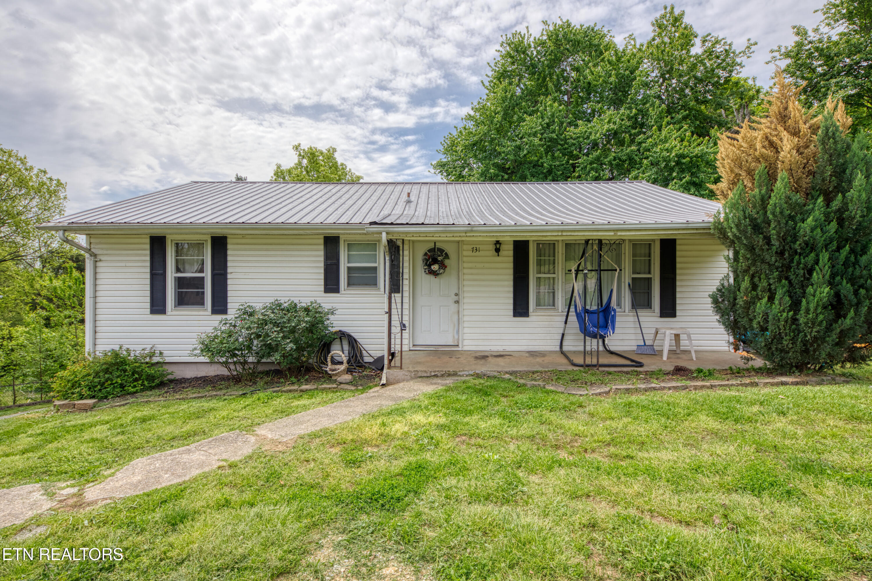 731 Highland Avenue Loudon TN 37774
