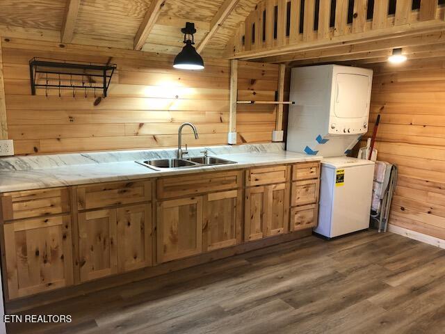 9433 Crossville Highway Sparta TN 38583
