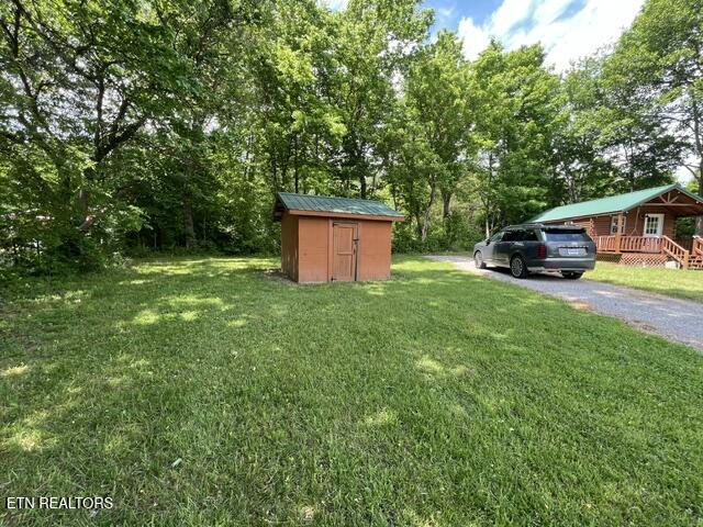 9433 Crossville Highway Sparta TN 38583