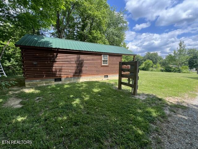 9433 Crossville Highway Sparta TN 38583
