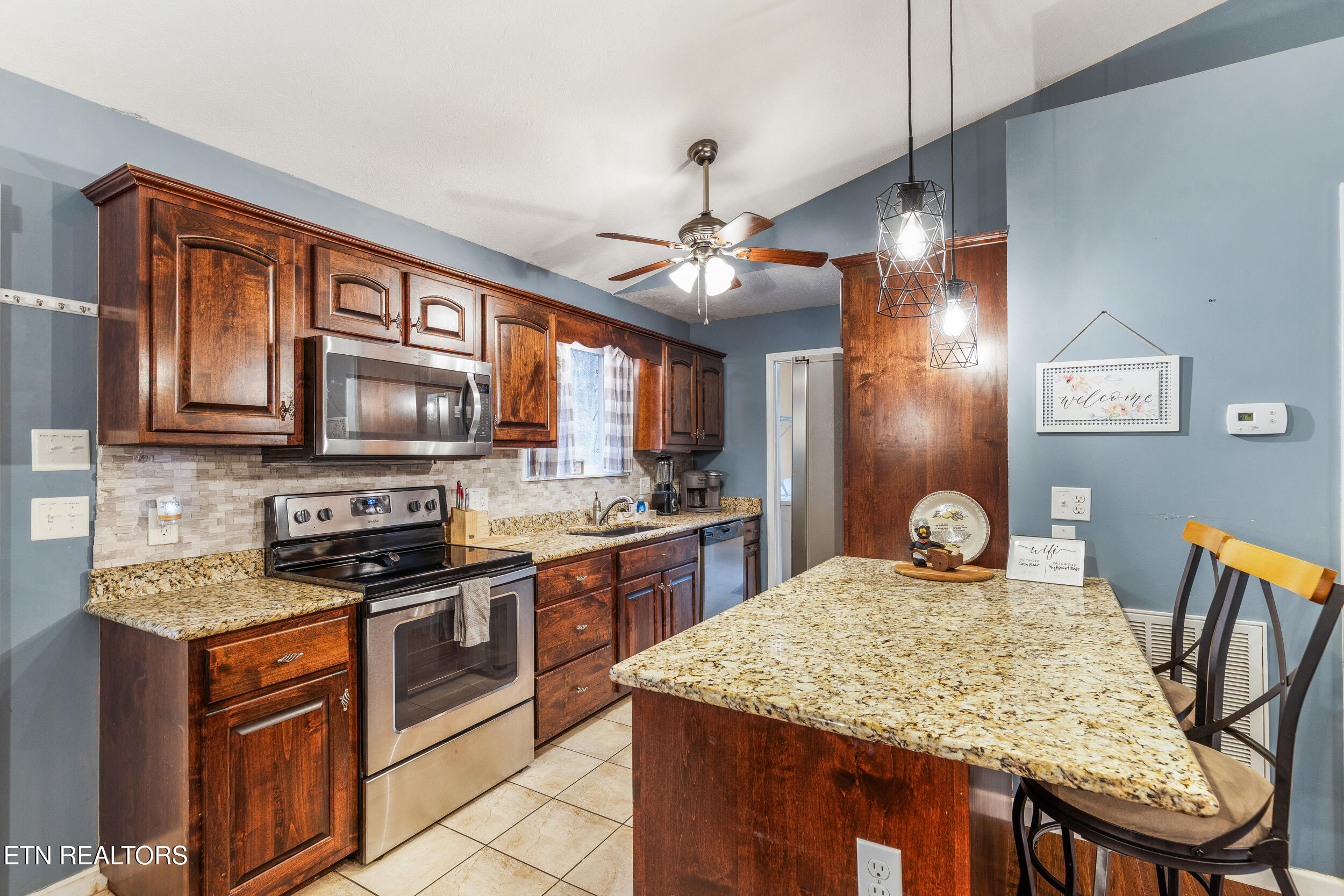 2067 Highpoint Lane Sevierville TN 37876